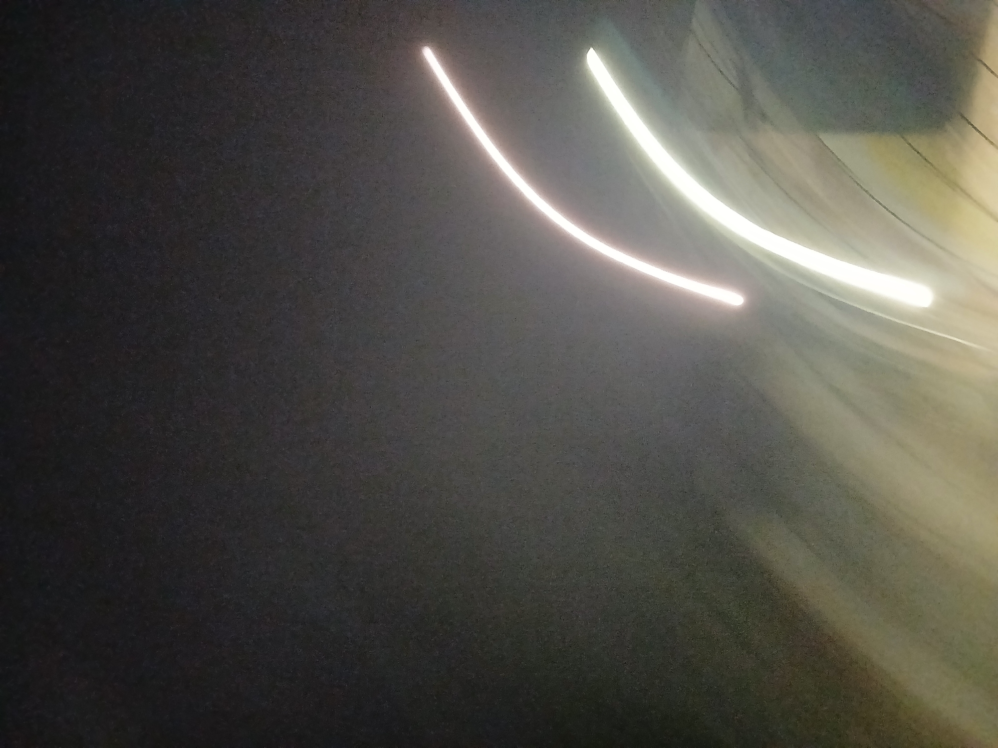 Late-night sketches, handmade flowers, and moonlit streets in Altagracia