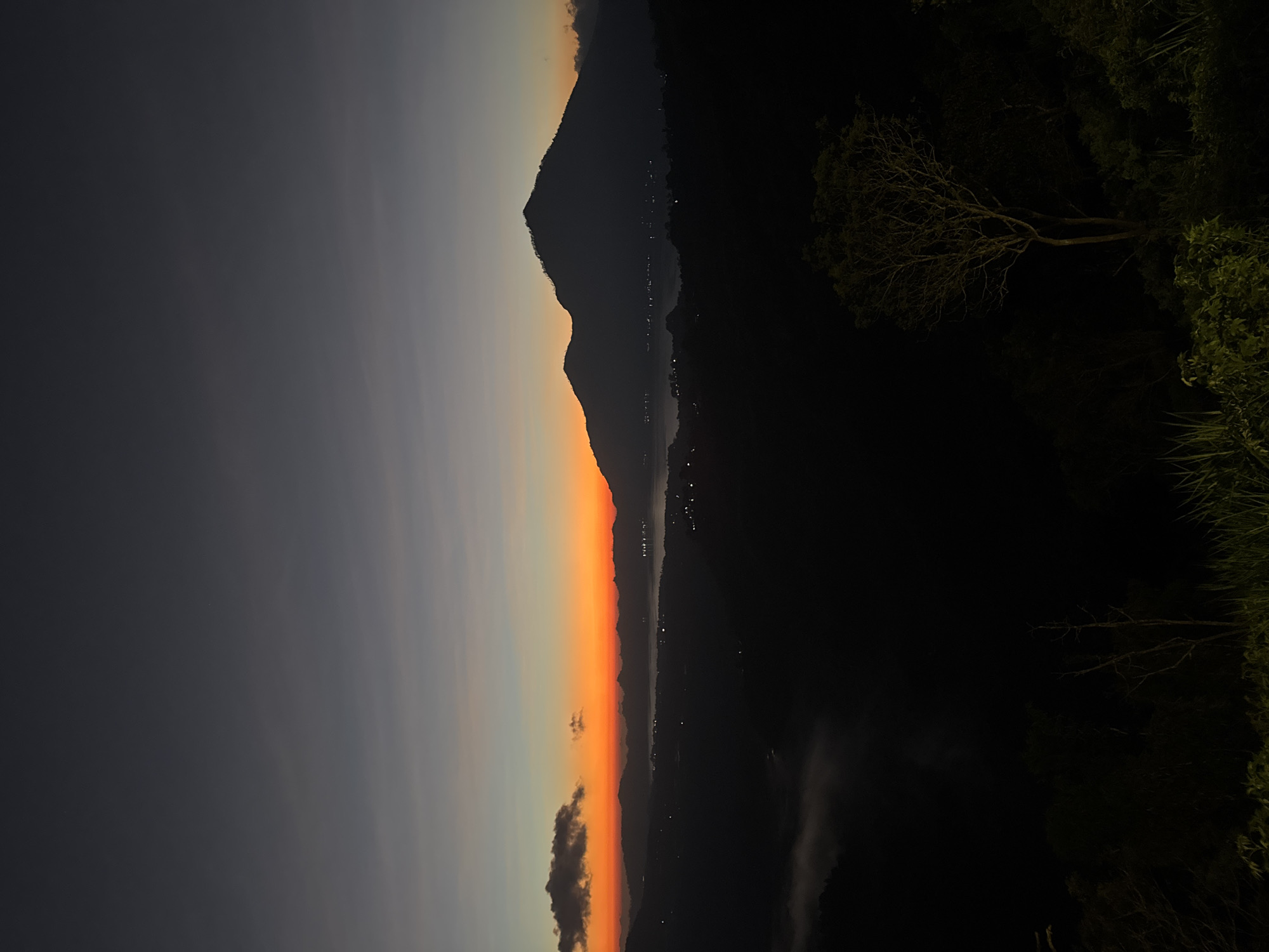 Dawn Views of Mount Batur Documented in Kintamani