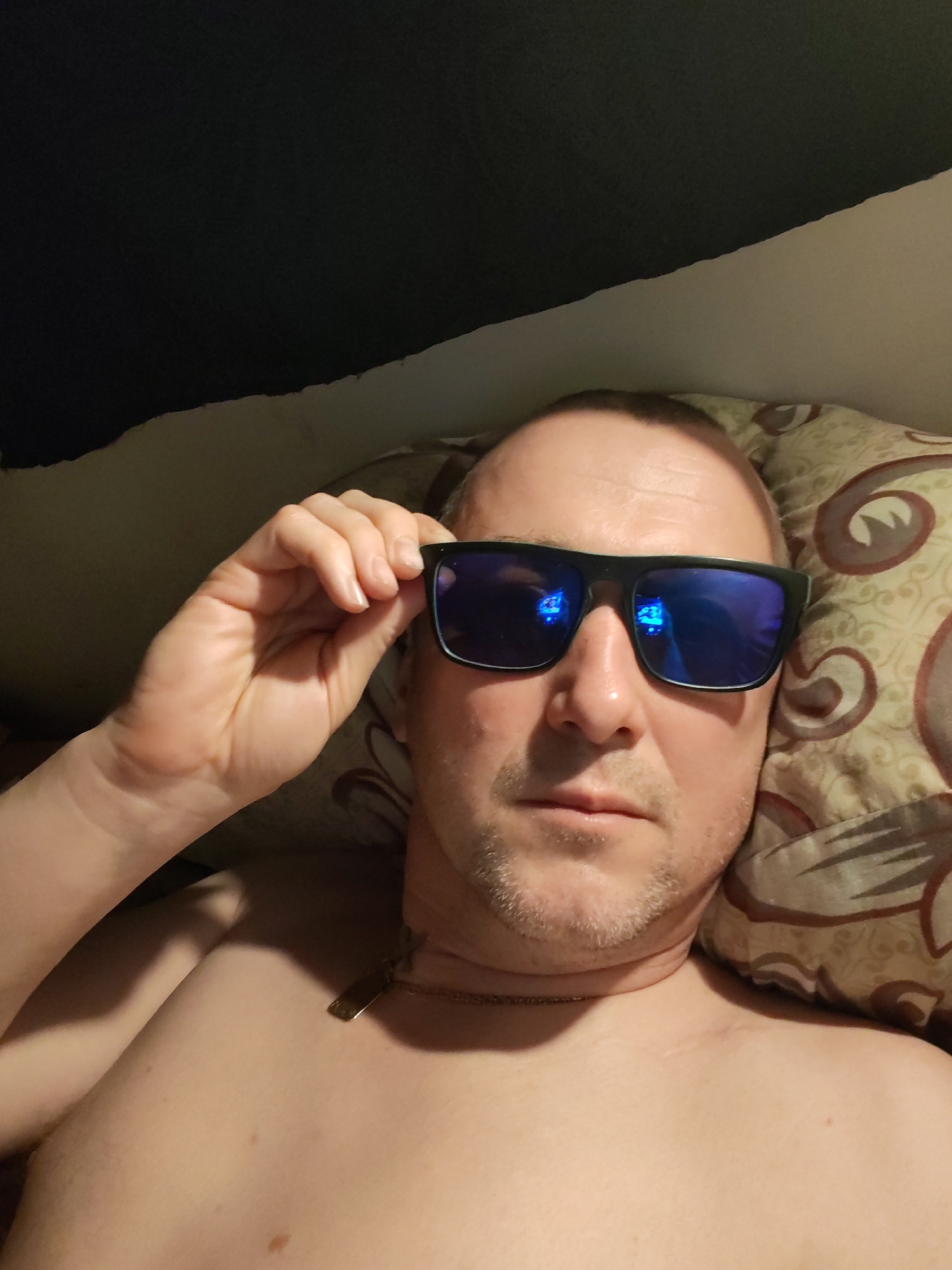 Portrait photos captured in Bol'shie Mkhi, Russia