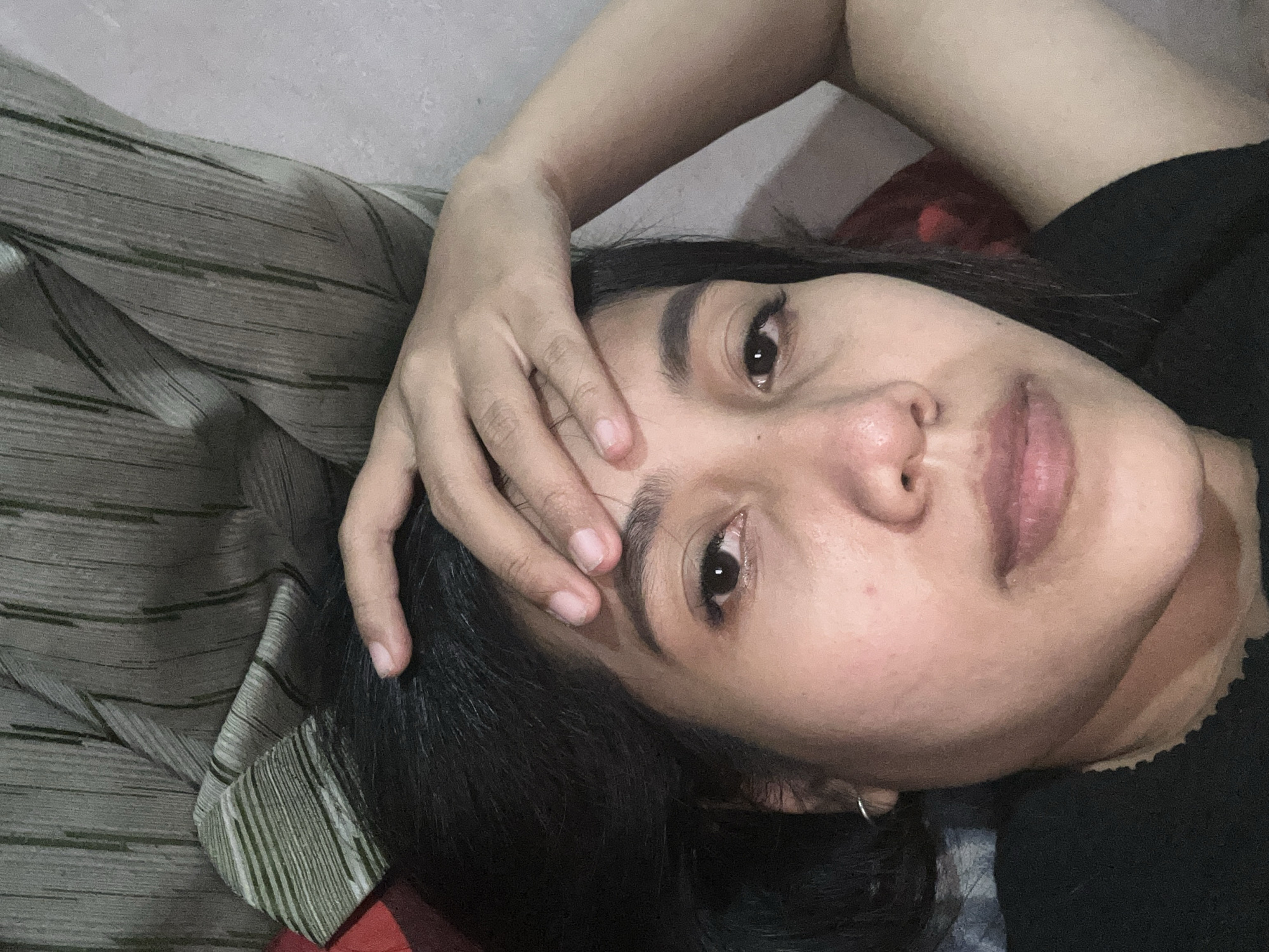 Casual home snapshots from a Depok bedroom afternoon