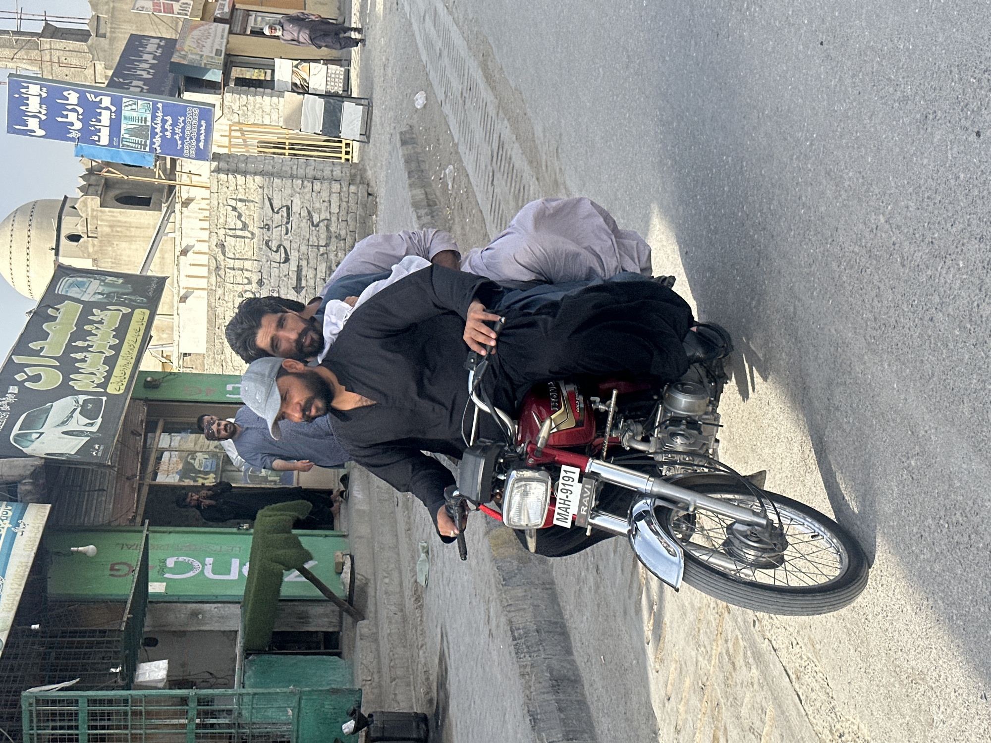 Ordinary street life documented in Quetta City, Pakistan