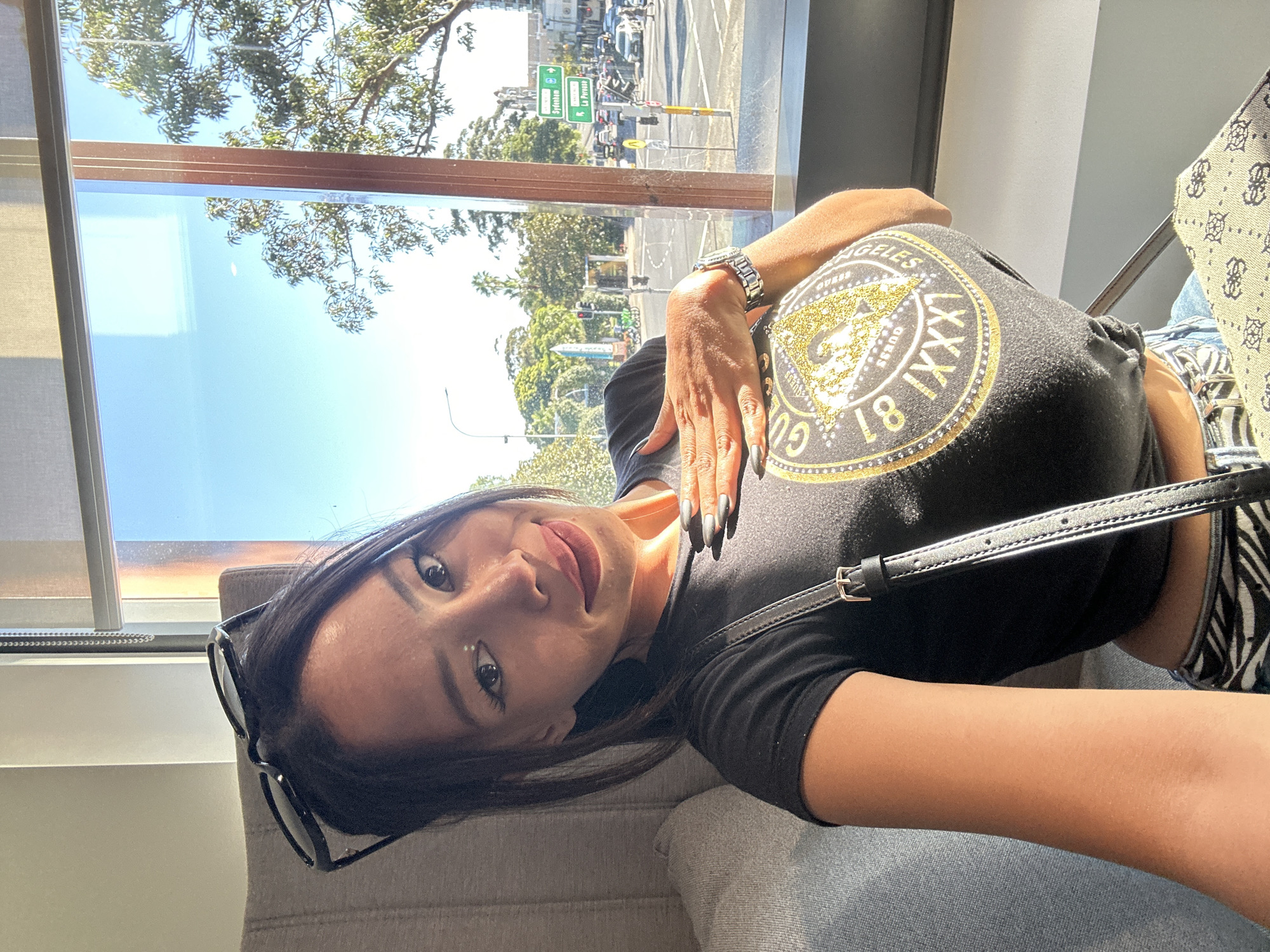 Woman takes early morning selfie in Kingsford home