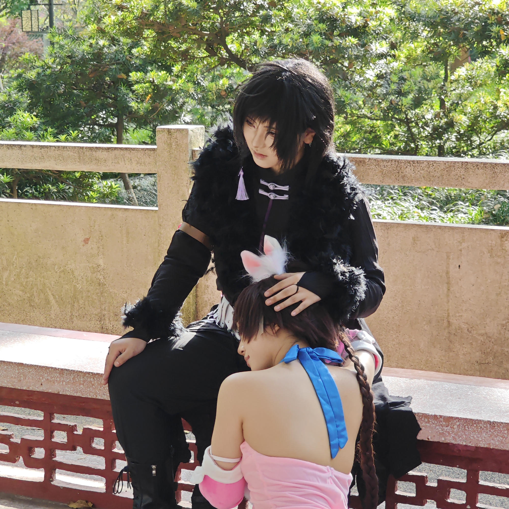 Morning recreational activities observed across Yuzhong District parks
