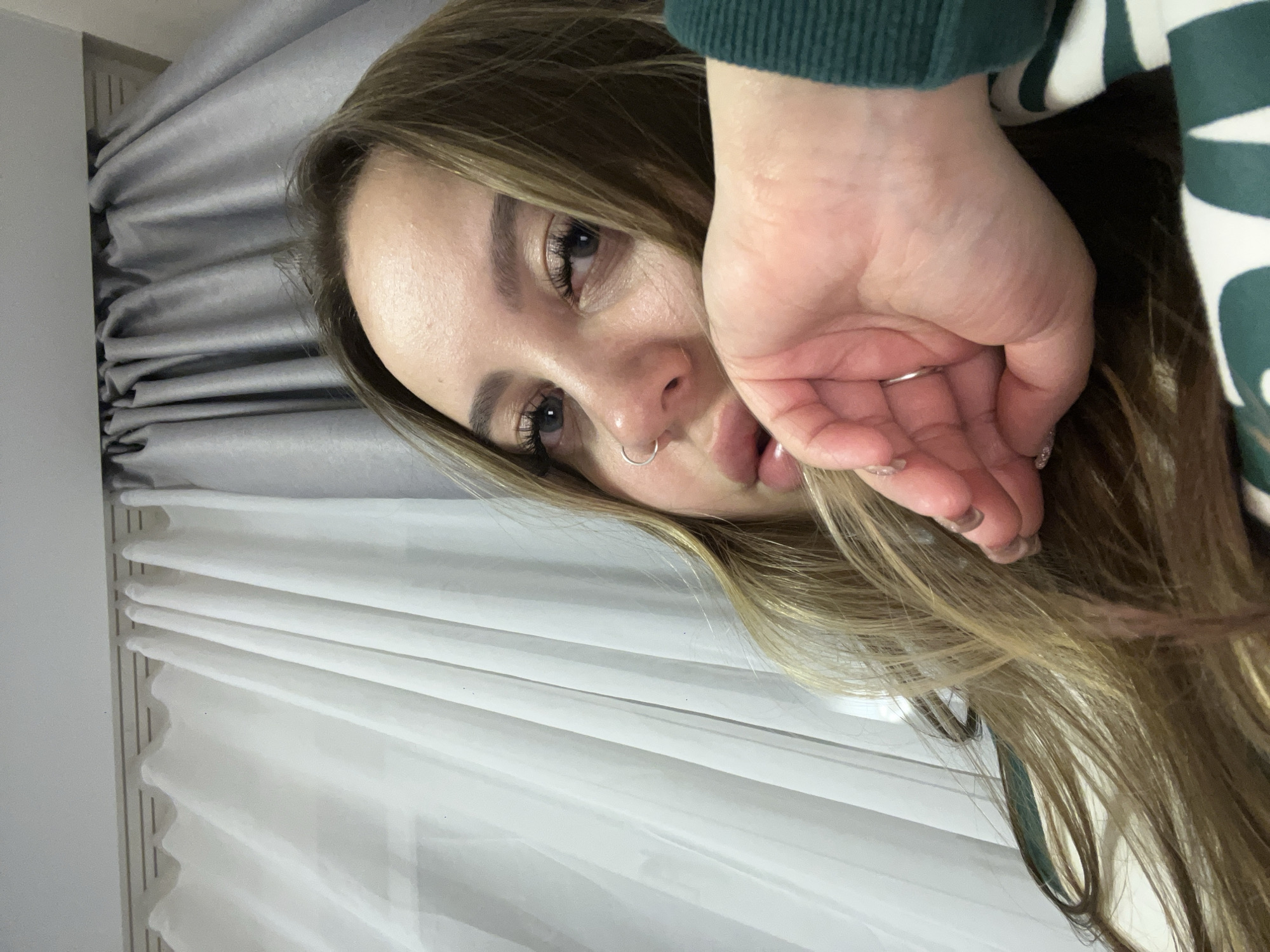 Woman takes multiple selfies in Krasnodar apartment