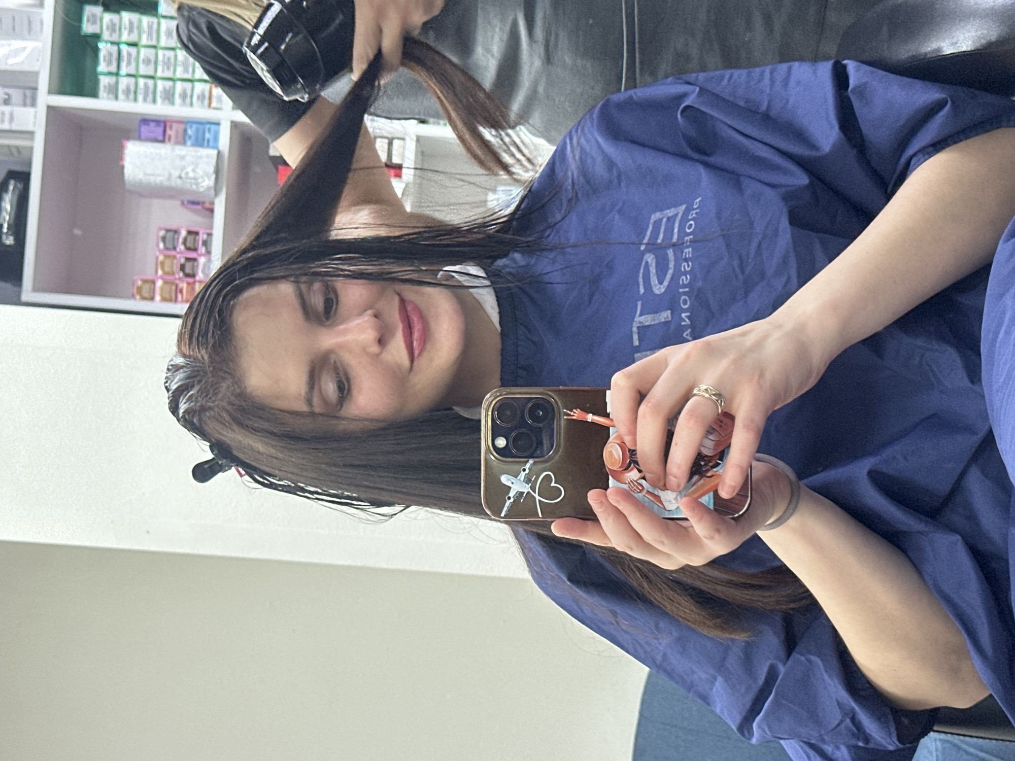 Afternoon hair salon session, selfies and styling included