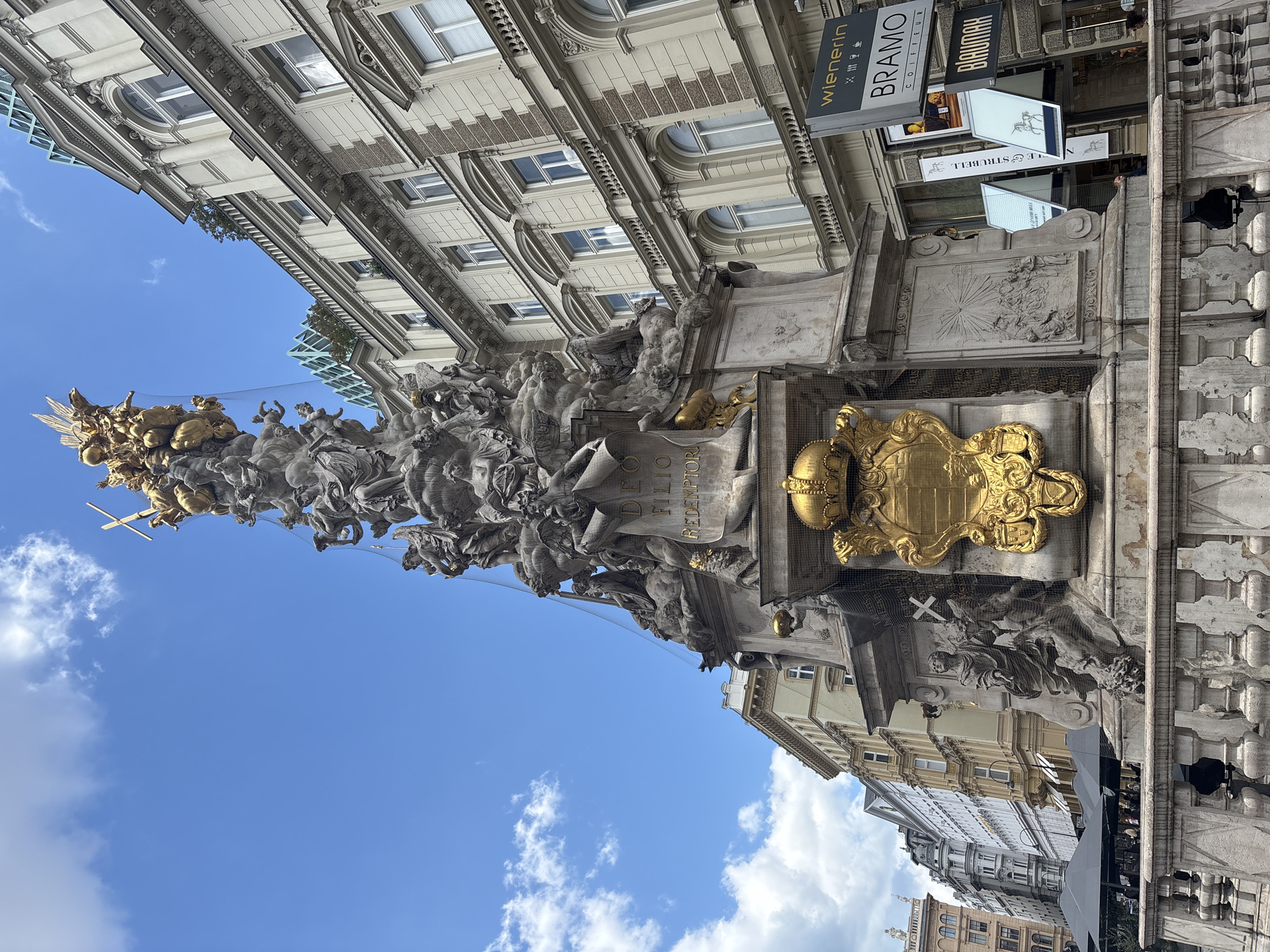 Walking tour of Vienna's Graben district and historic center