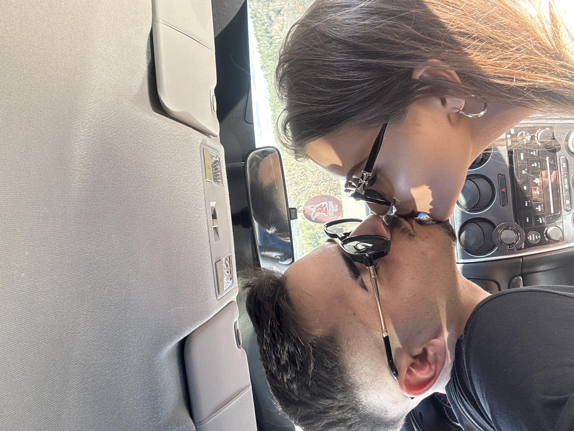 Couple's roadside moment captured in rural Bulgaria
