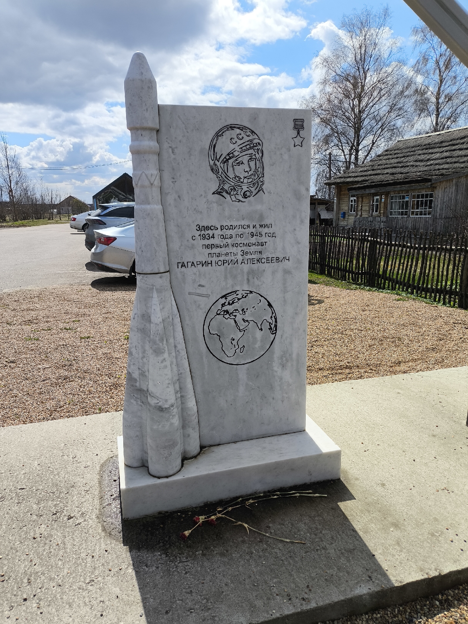 Tourist visits Gagarin birthplace monument with commemorative space food