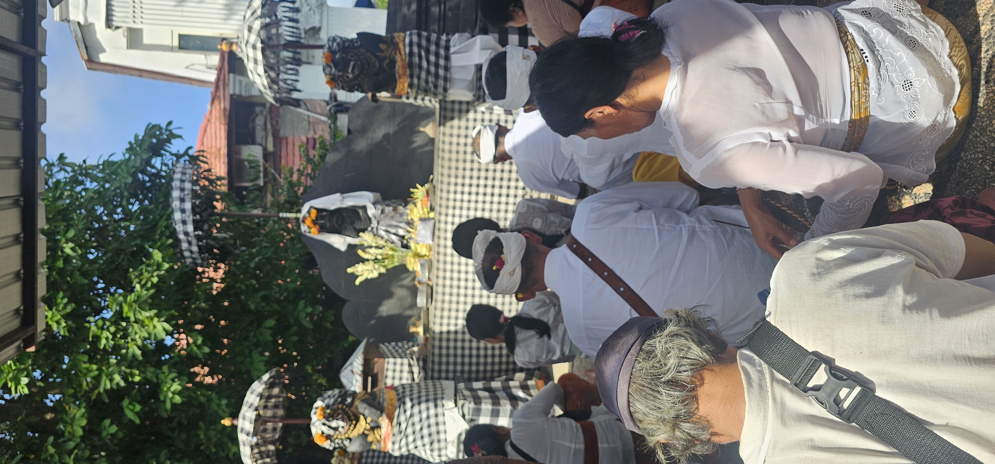 Morning Hindu ceremony observed at Balinese temple in Kuta