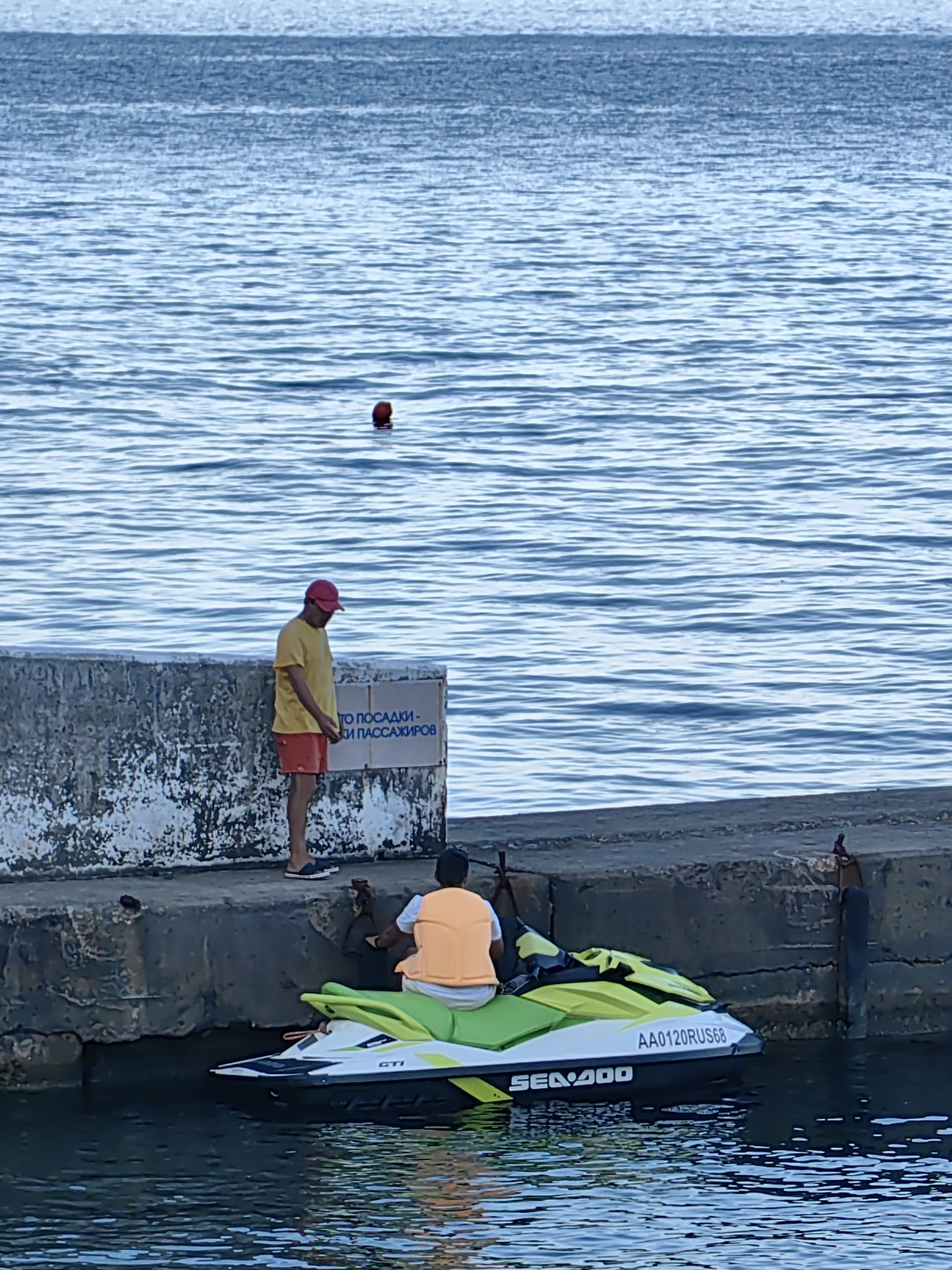 A quiet afternoon on the Black Sea coast in Utios