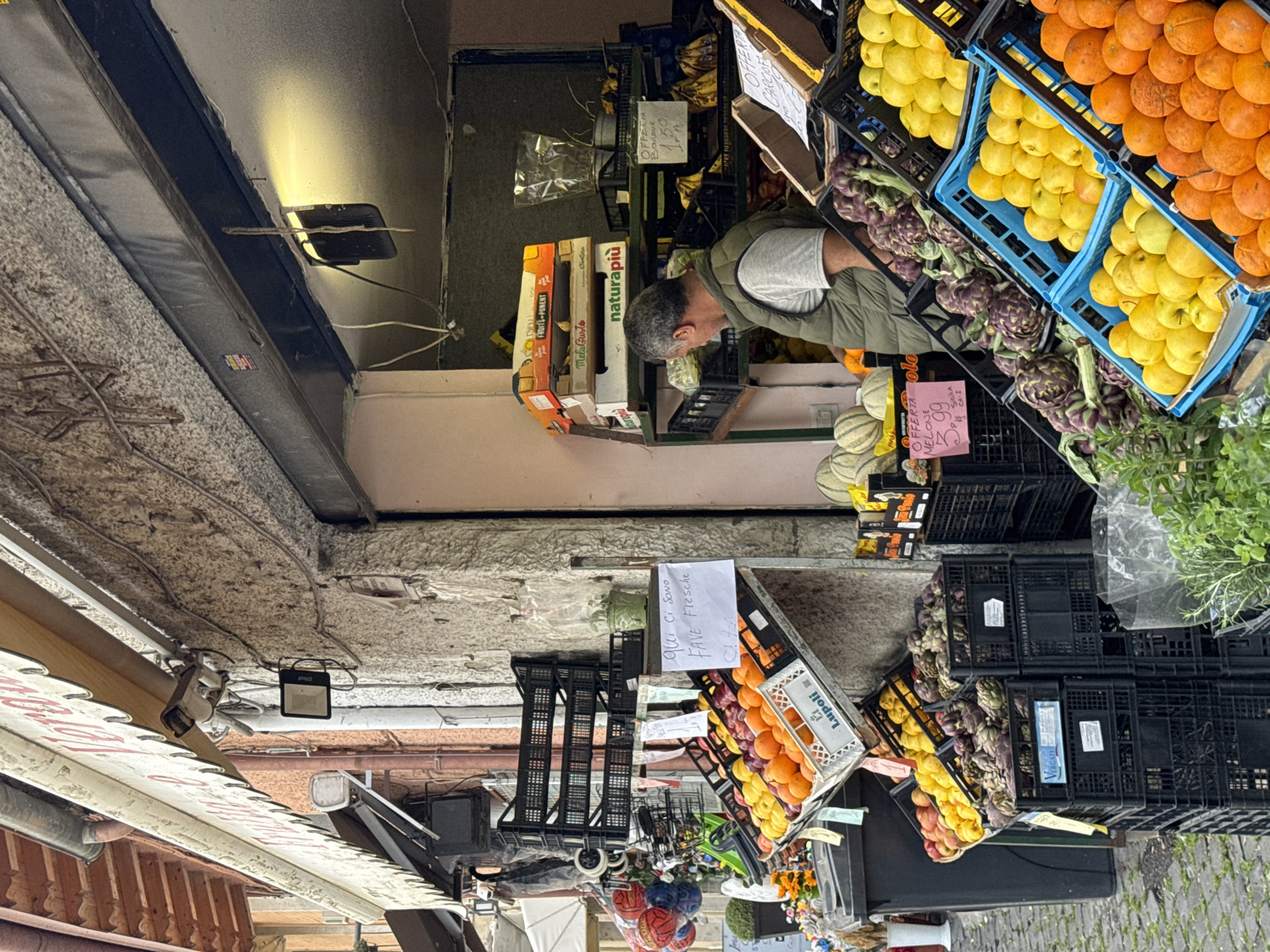 Spring morning scenes documented across Ariccia, Italy