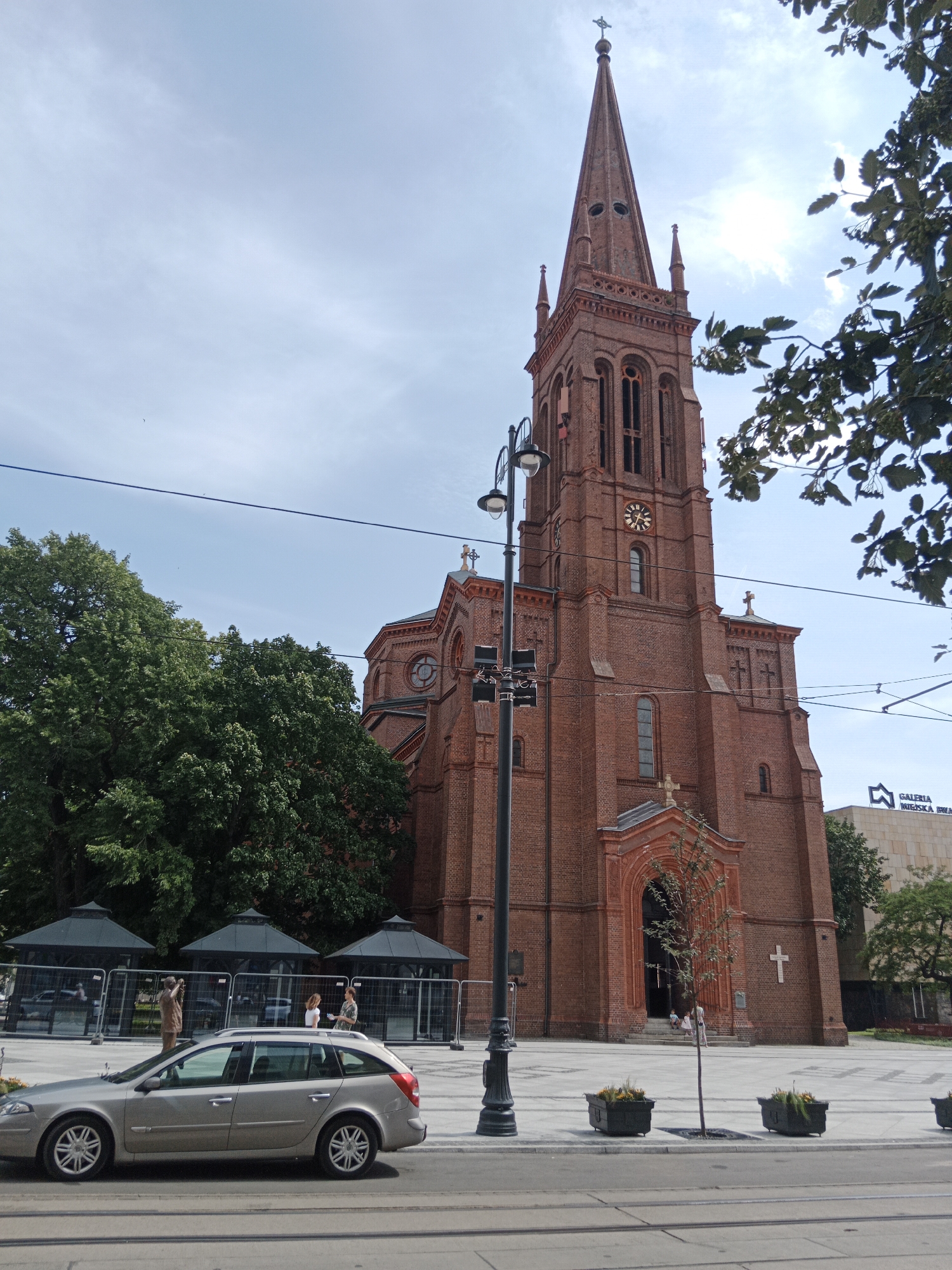 Afternoon stroll through Bydgoszcz's architecture and public spaces