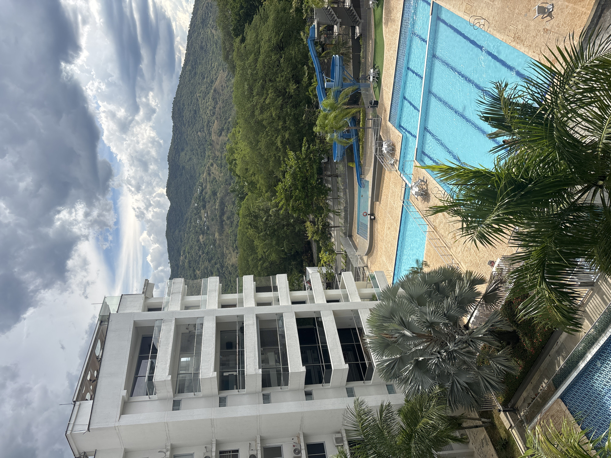 Hotel complex with pool documented in San Jerónimo, Colombia