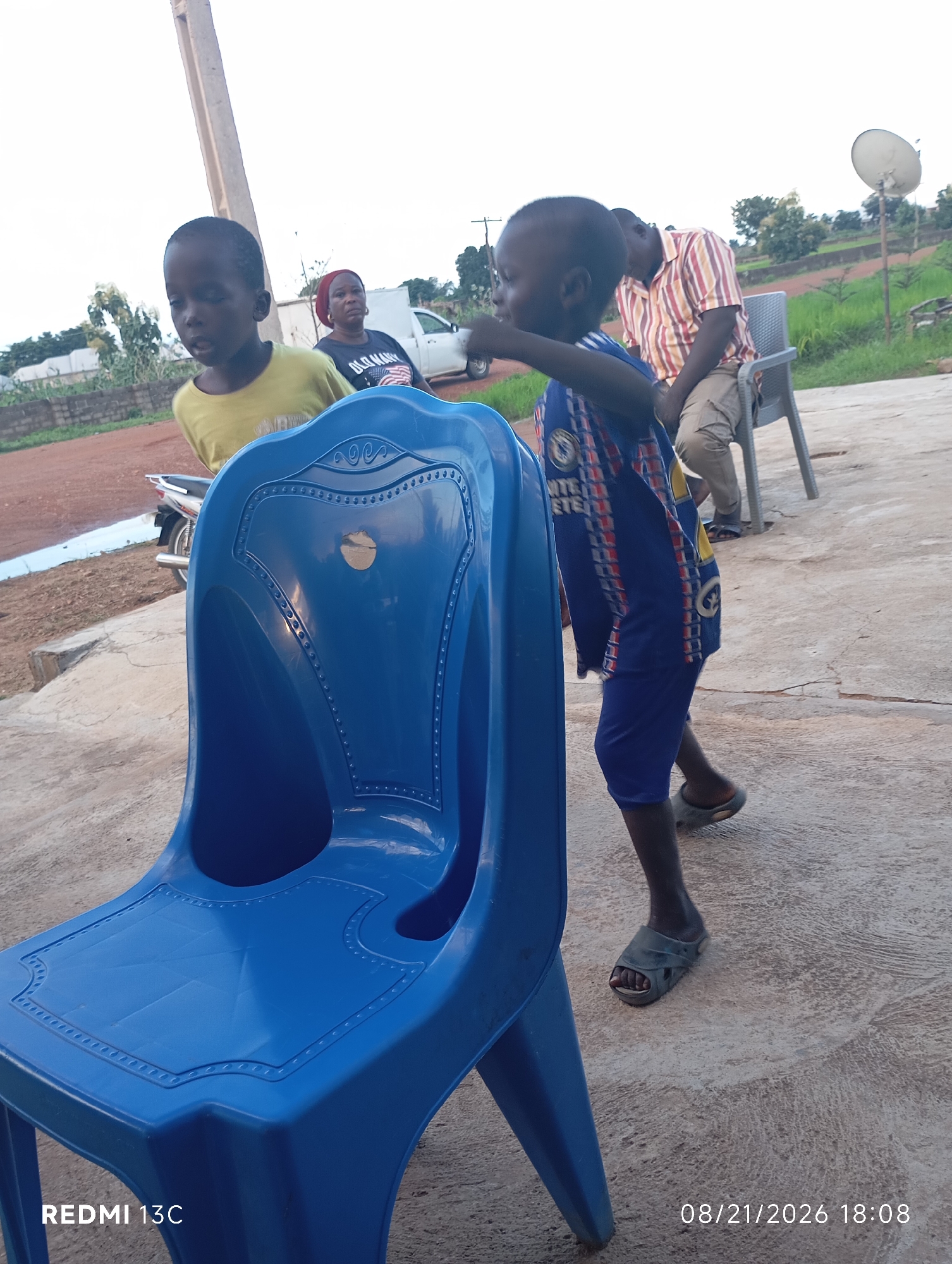 Afternoon hangout and kids at play in Shendam, Nigeria