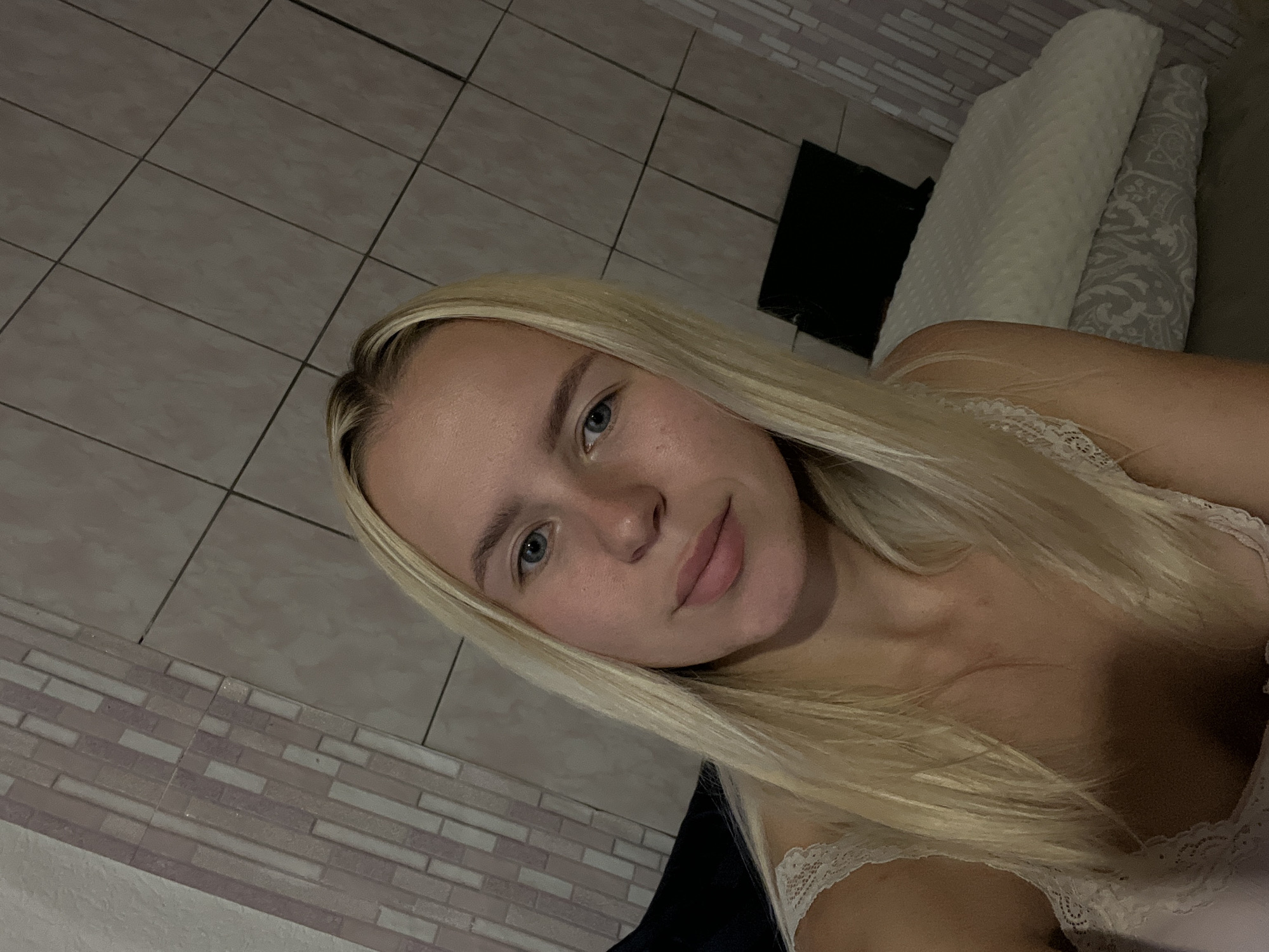 Chill indoor afternoon with selfies and a snacking guinea pig
