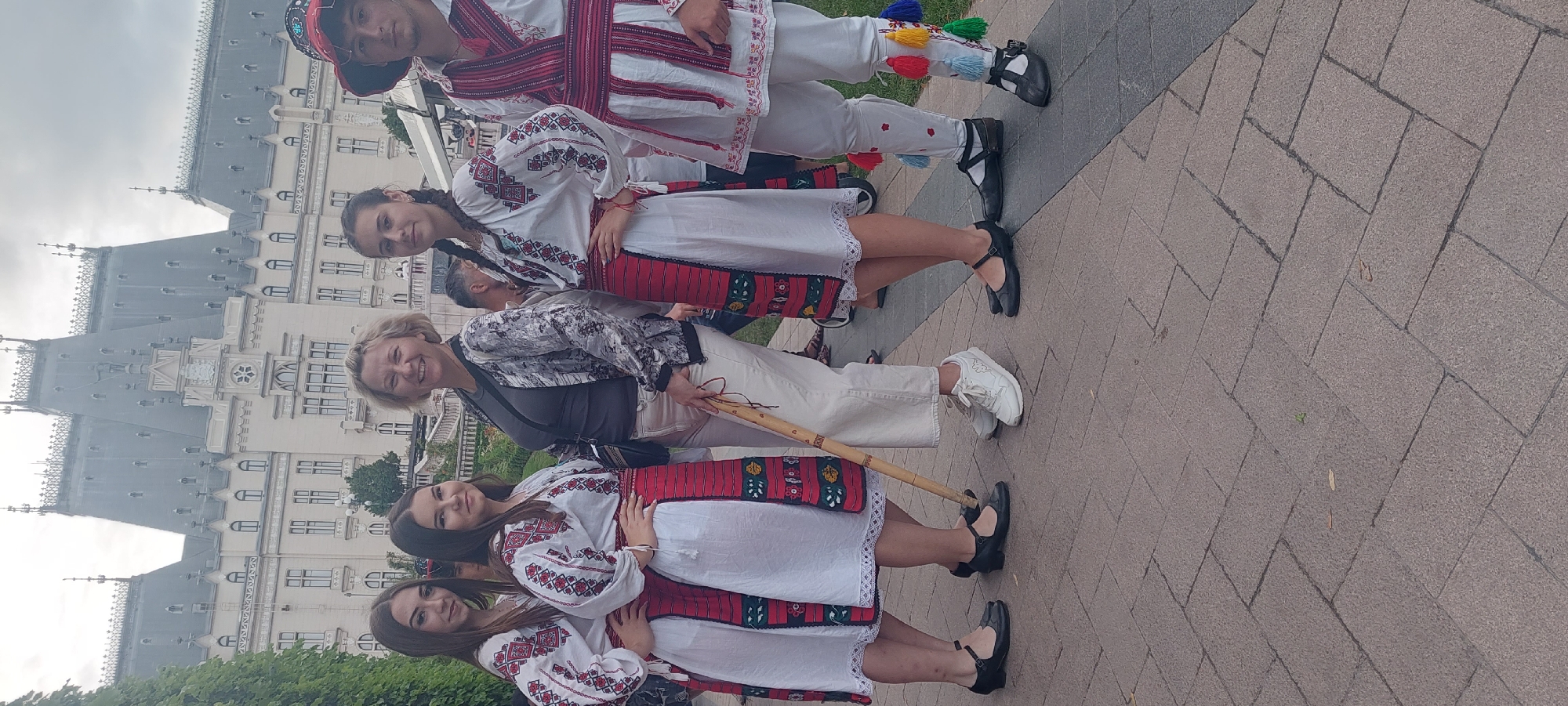 Traditional folk performances outside Iași's Palace of Culture
