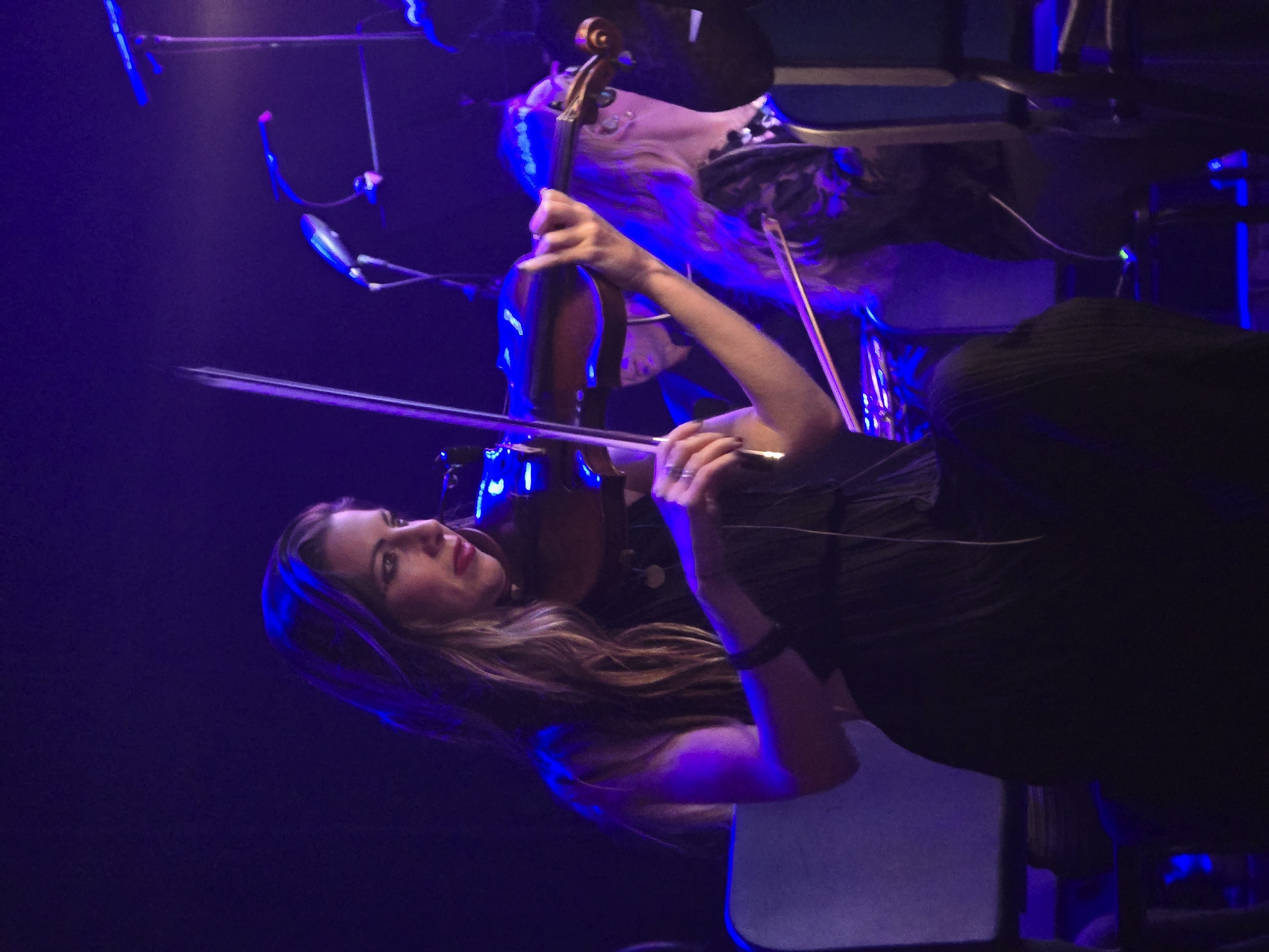 Synthony Orchestra Performs Early Morning Concert in Downtown LA