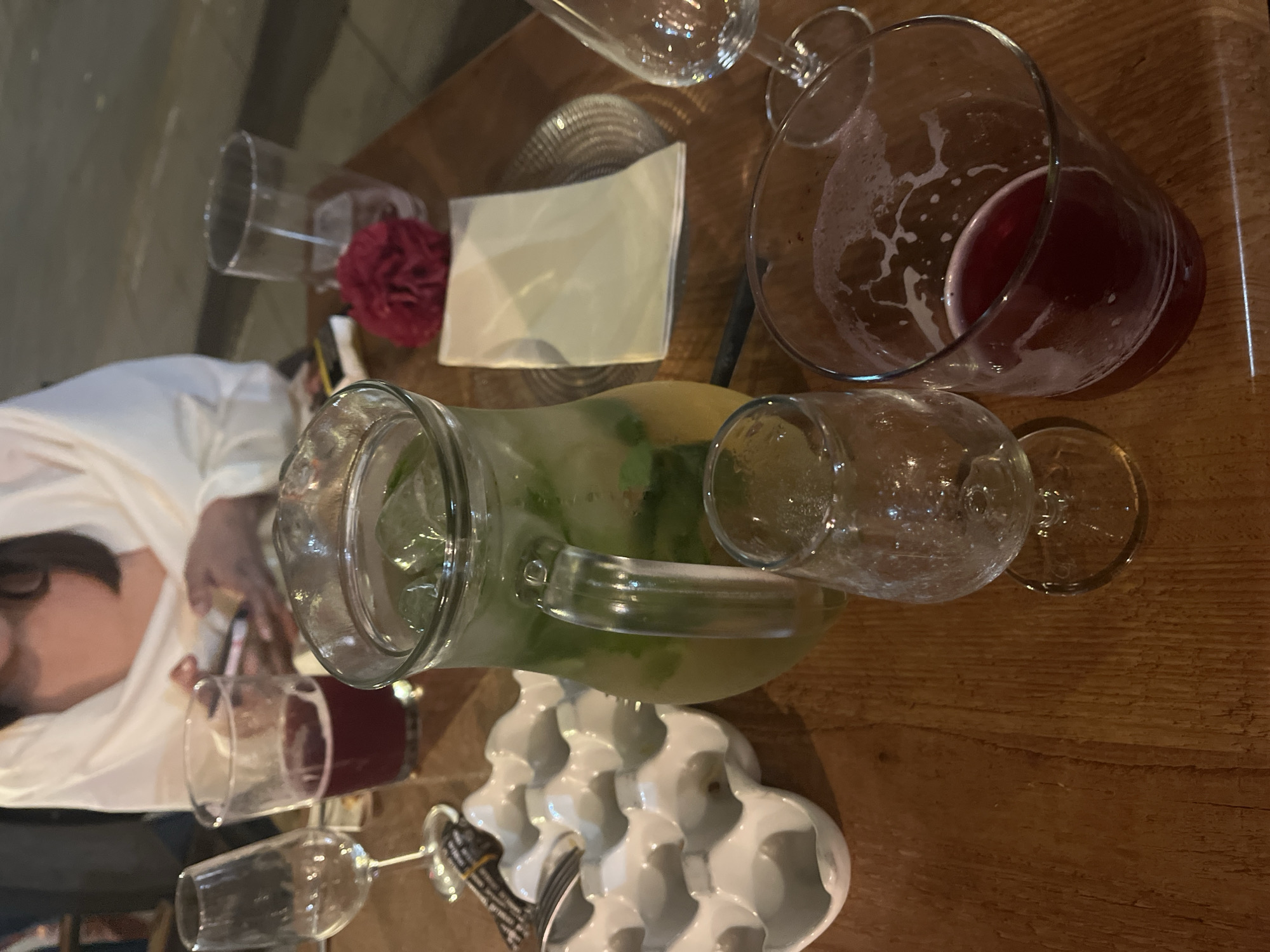 Social gathering documented at Sevilla table with drinks