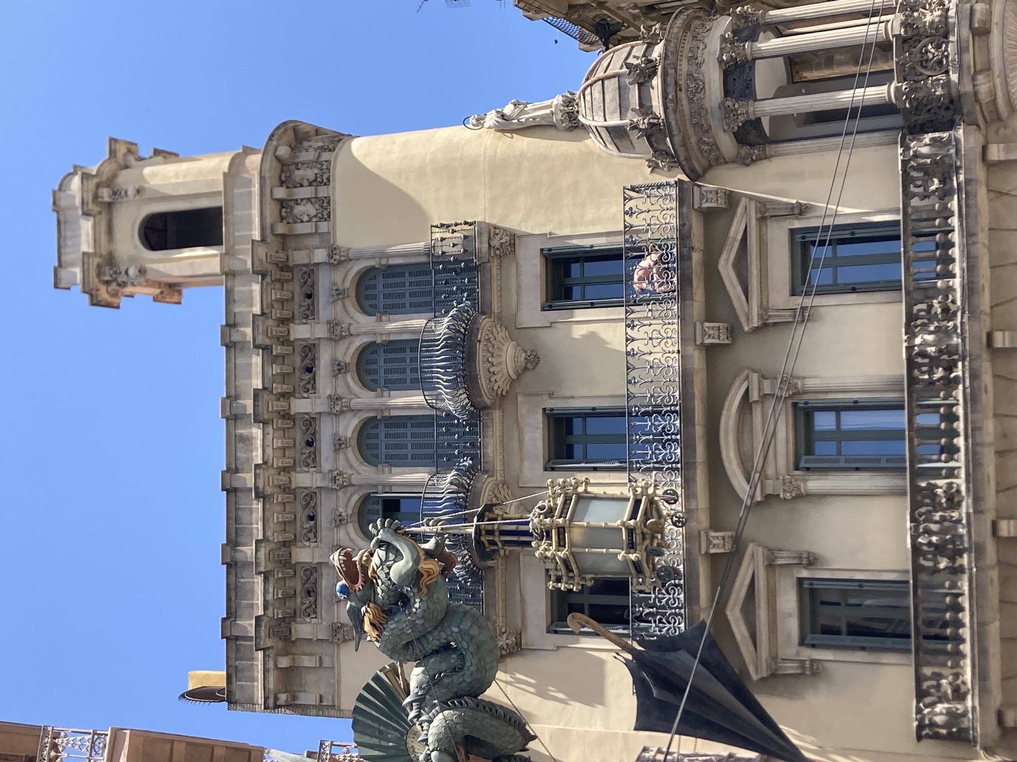 Architecture and street scenes across central Barcelona