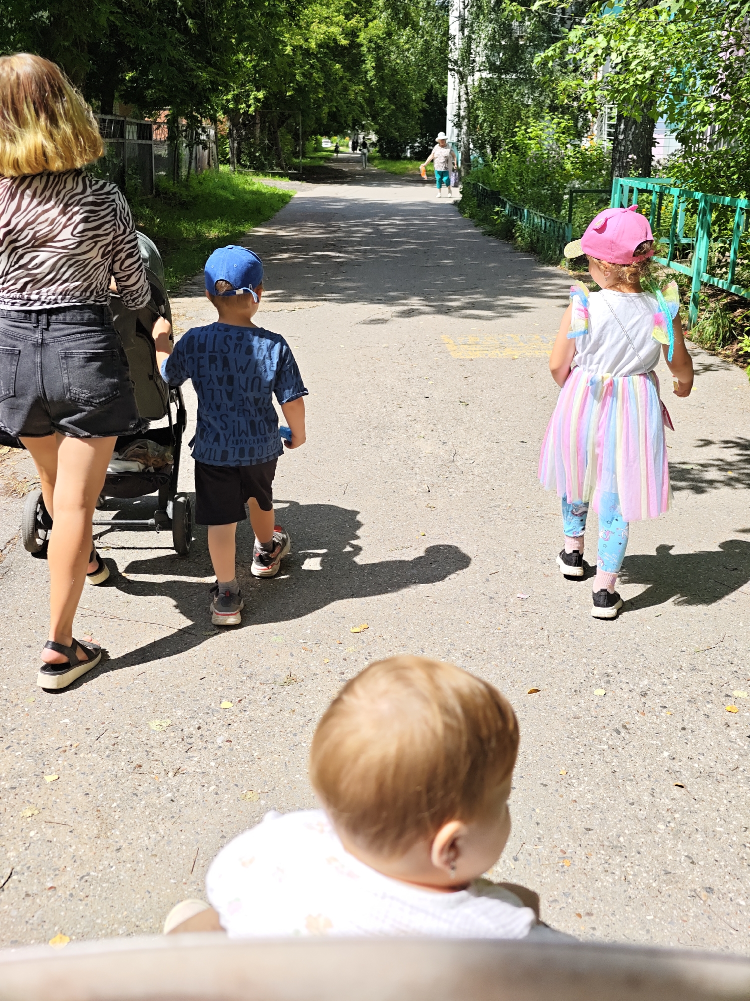Summer morning in Chaikovsky: parks, café stops, and home life