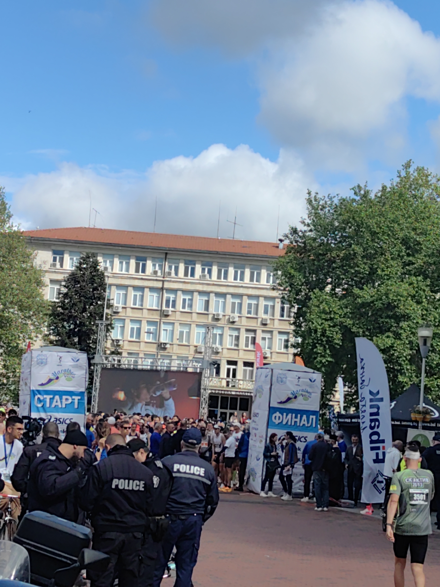 Marathon event draws crowds to Varna Bulgaria streets