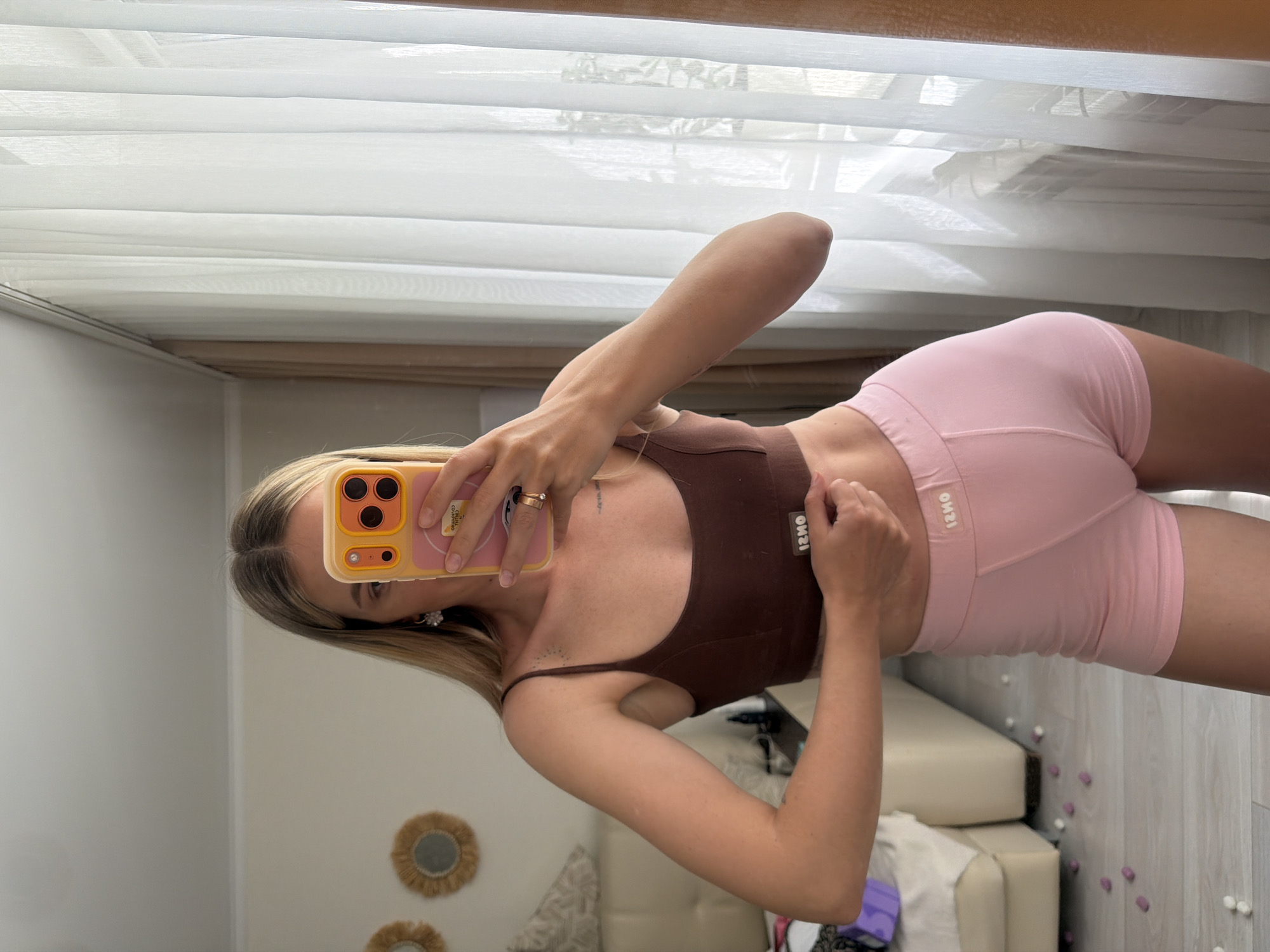 Morning routine, skincare haul, and a sleepy chihuahua in Semiluki