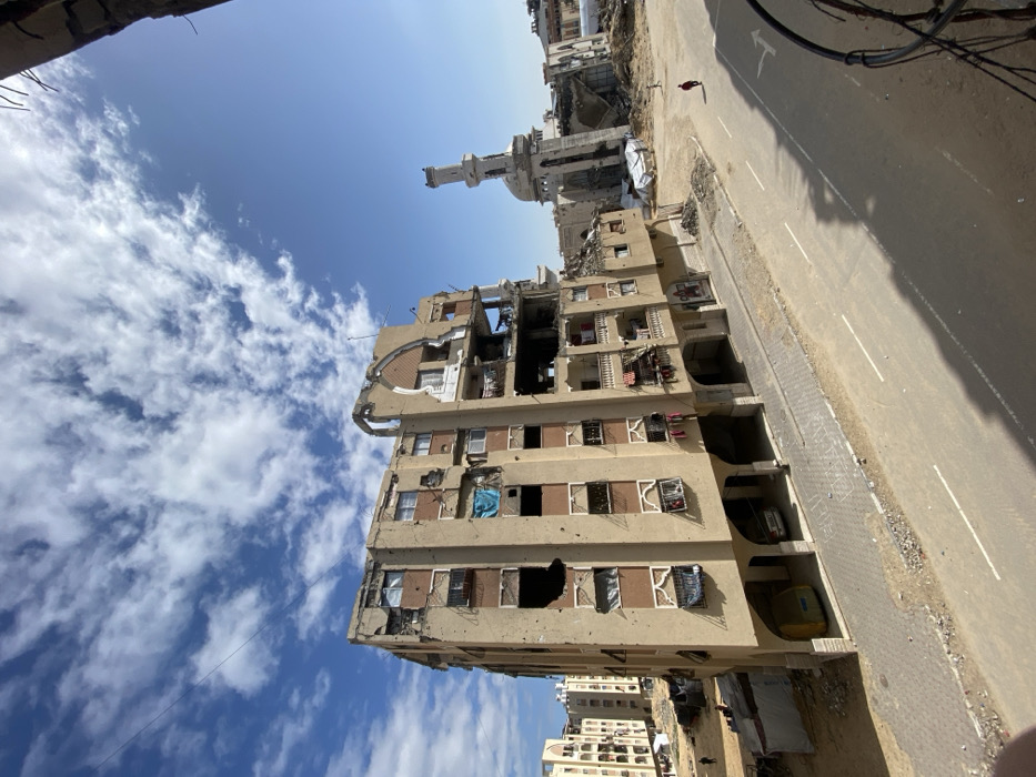 Khan Yunis Shows Widespread Destruction and Displacement Camps