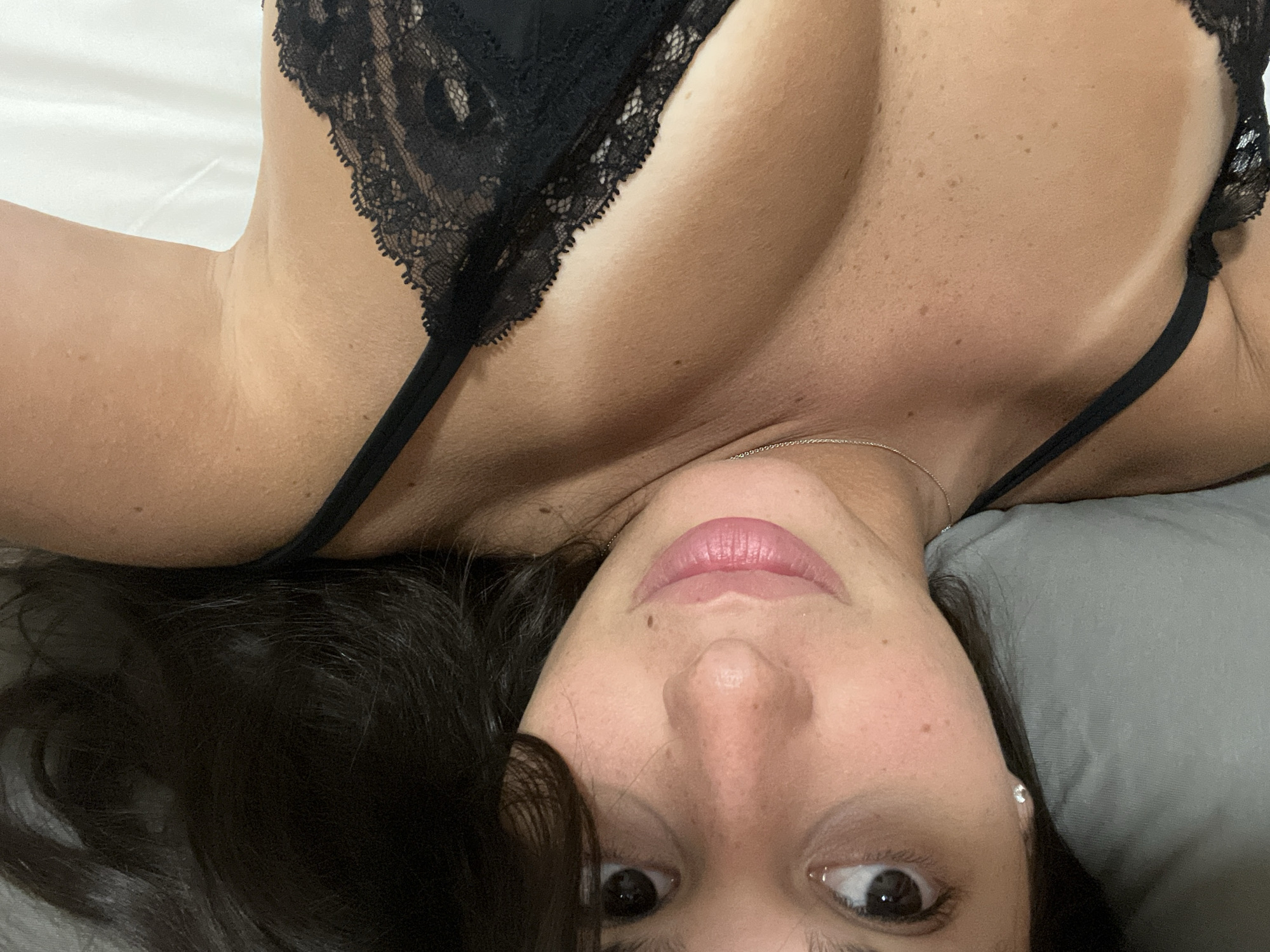 Woman photographed resting in Petah Tikva residence