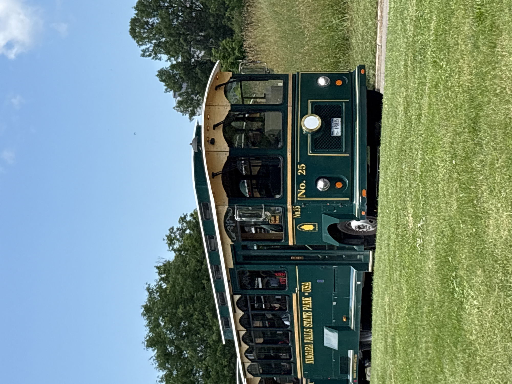 Exploring Niagara Falls State Park — river rapids and park grounds