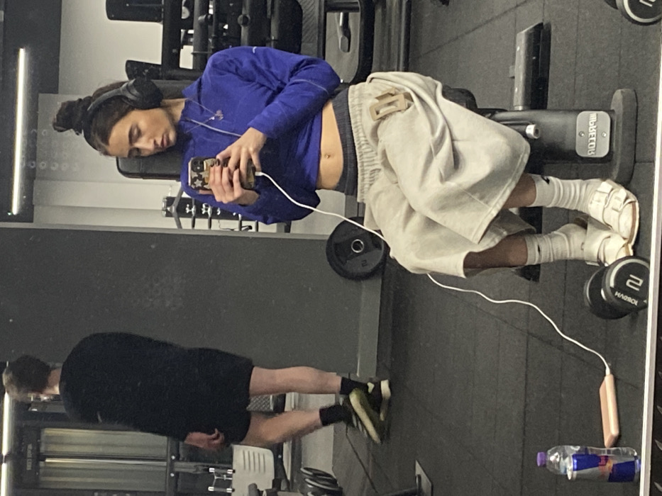 Woman documents workout session at London Anytime Fitness gym