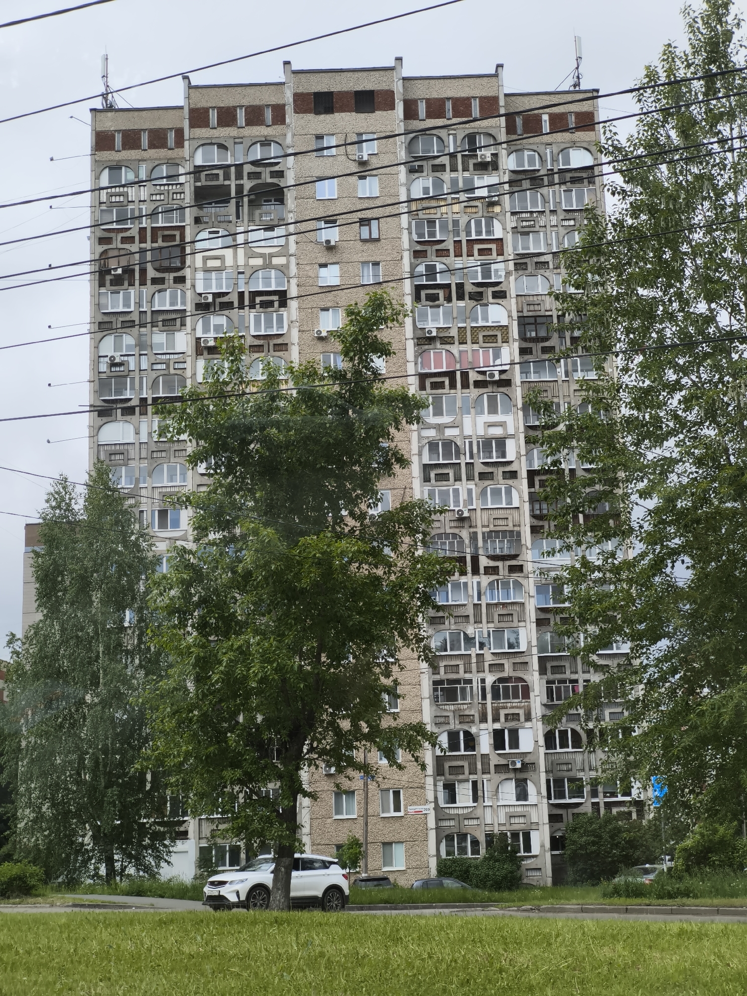 Morning scenes documented in Izhevsk: Soviet architecture, cafe interior