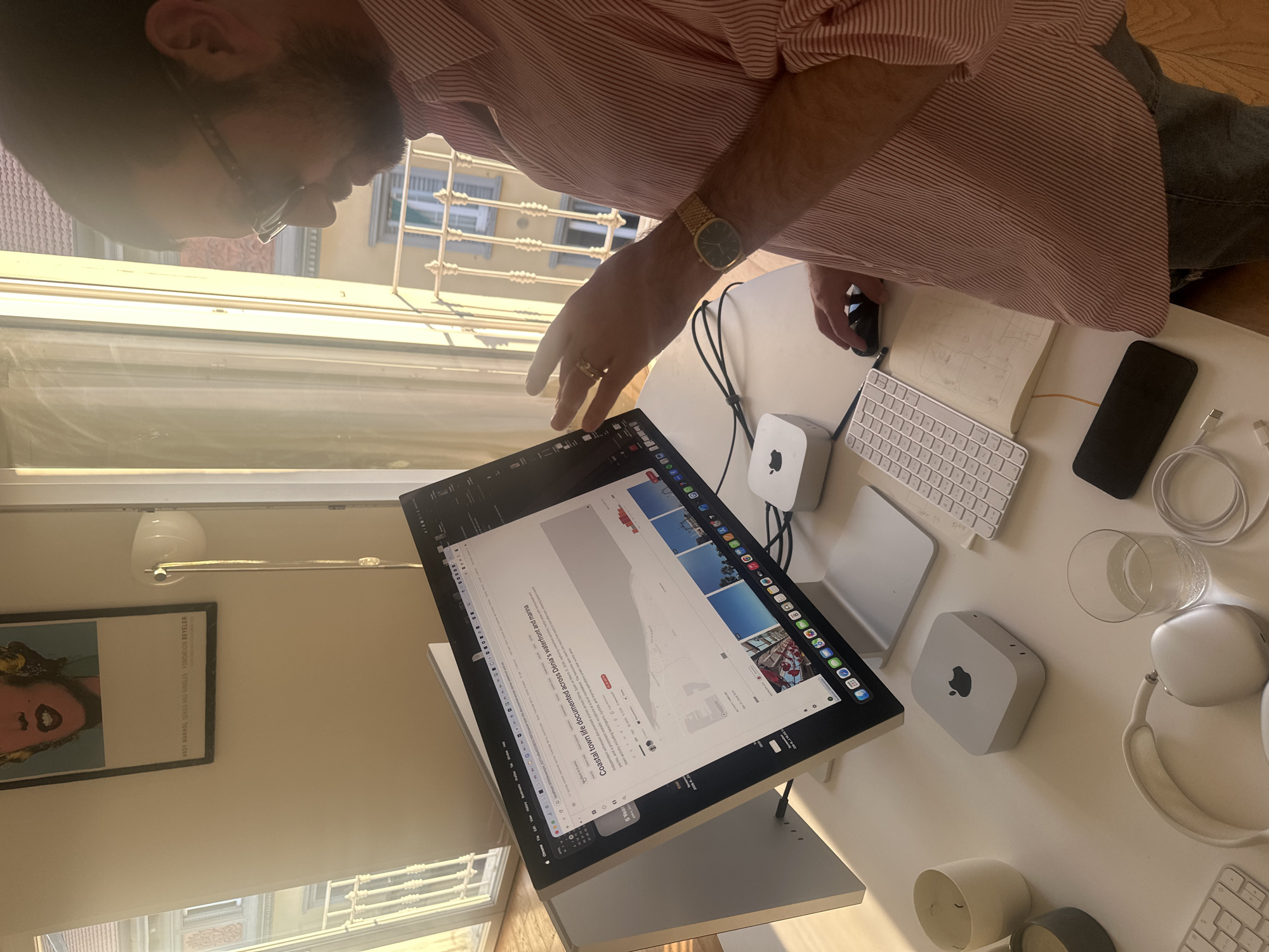 Milan afternoon captures selfies, luxury shopping, coding work