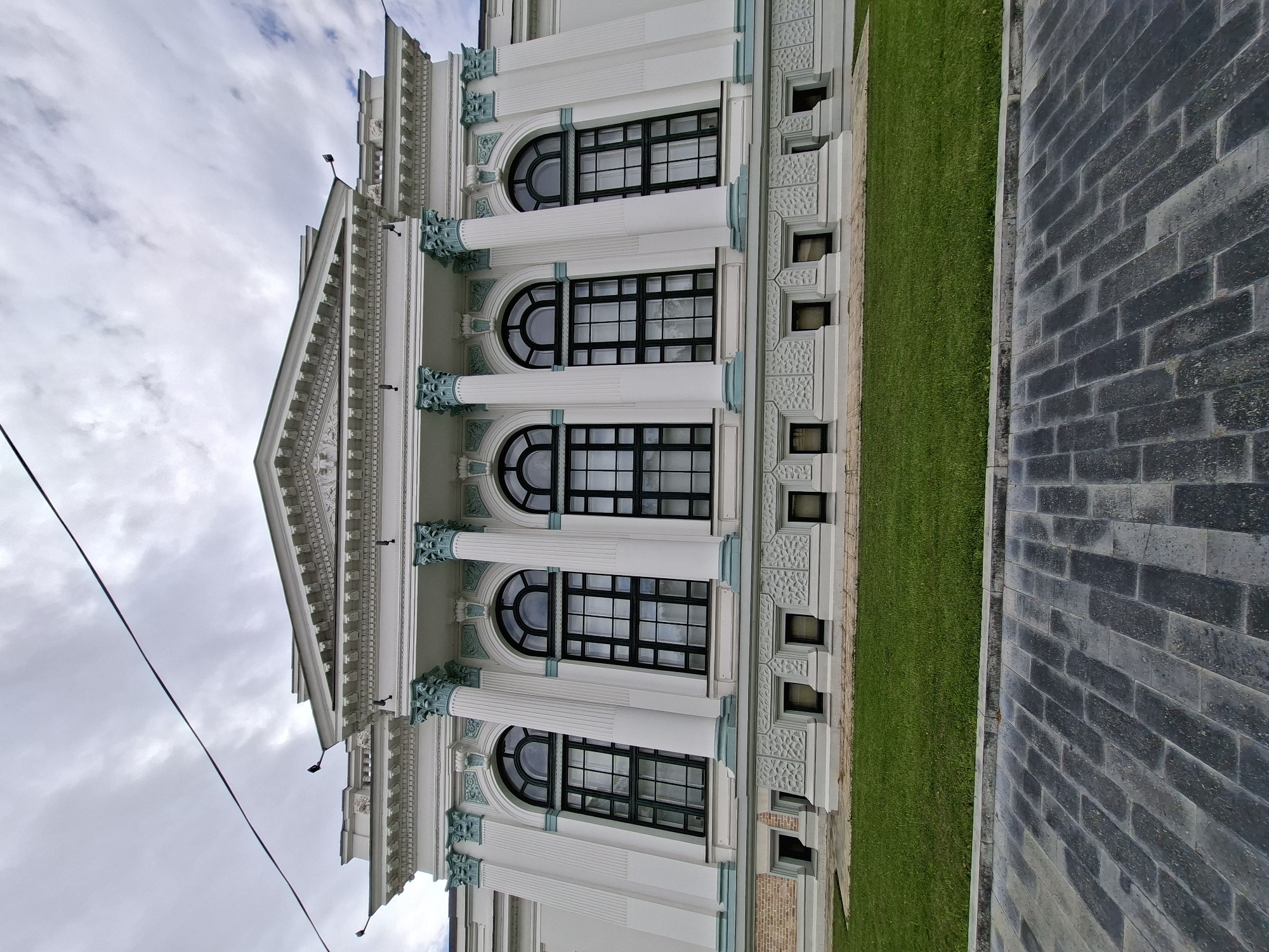 Central Chișinău's civic landmarks and public squares