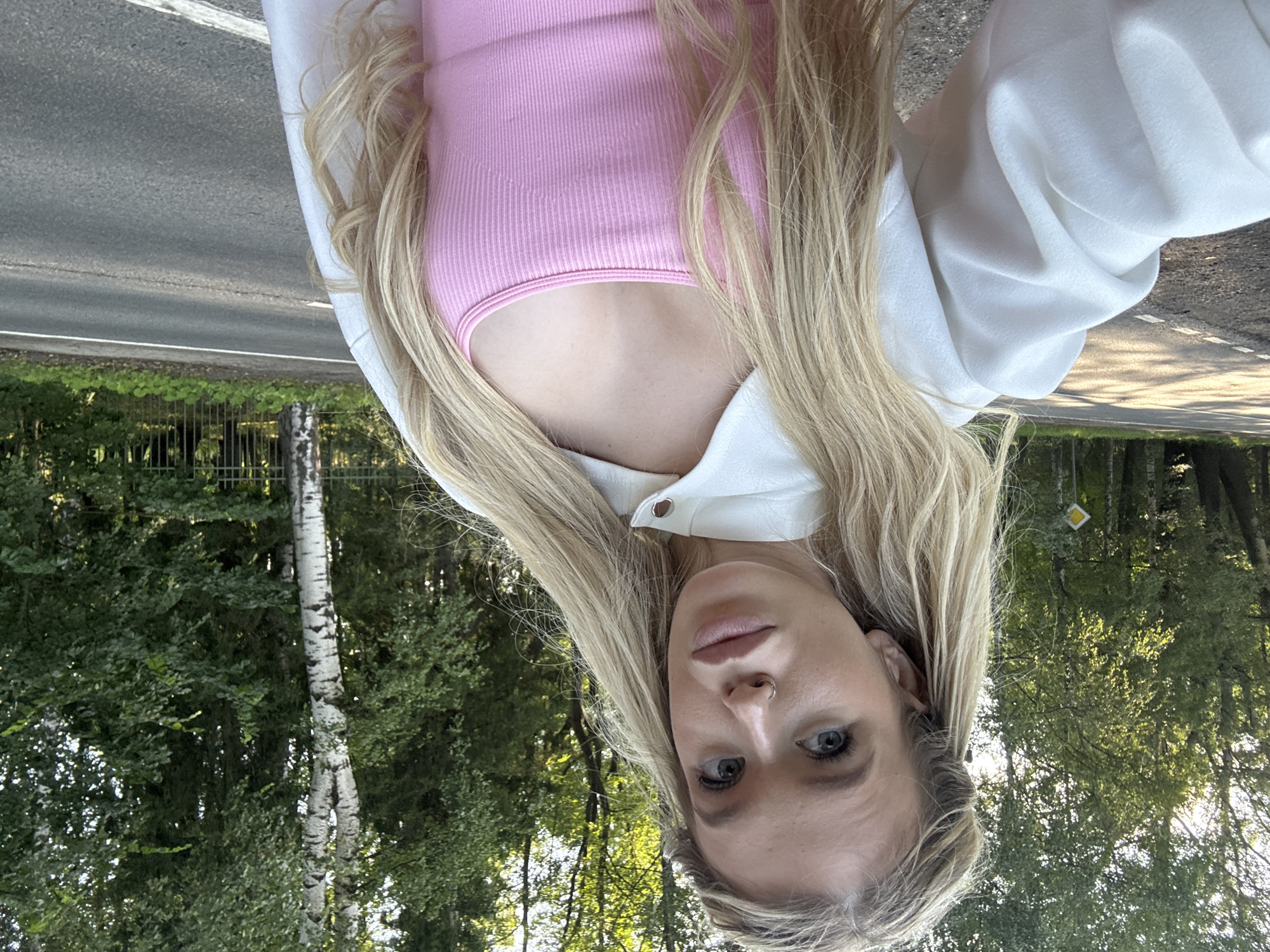 Afternoon around Pavlovsk park: pink car, pavilion, wooded roads