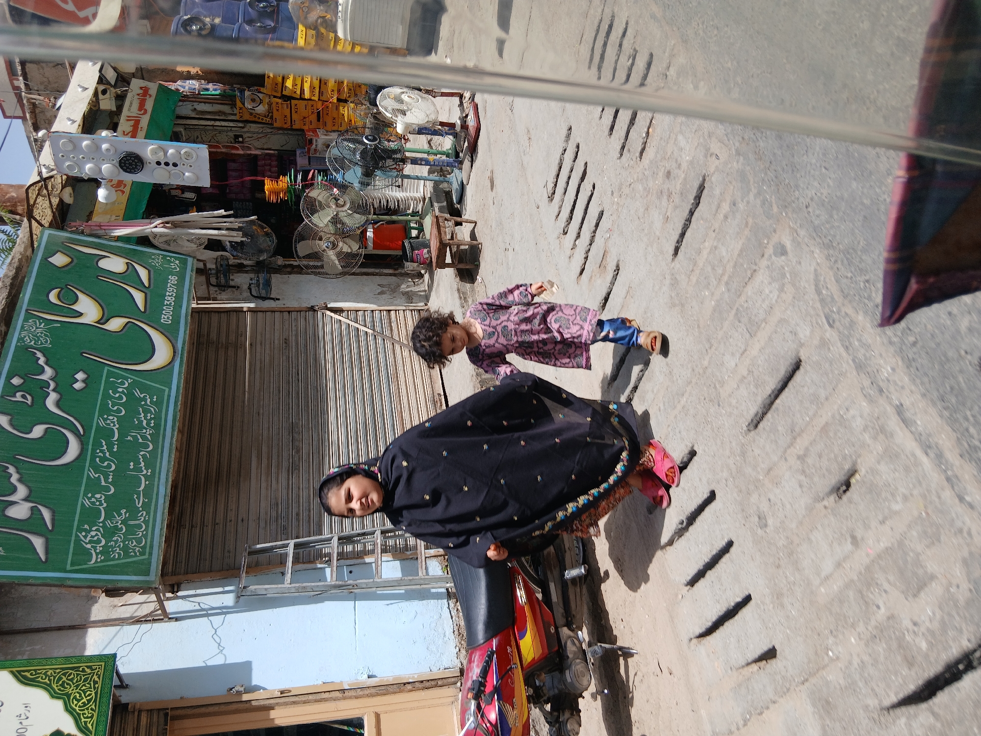 Morning street life documented in Quetta commercial district