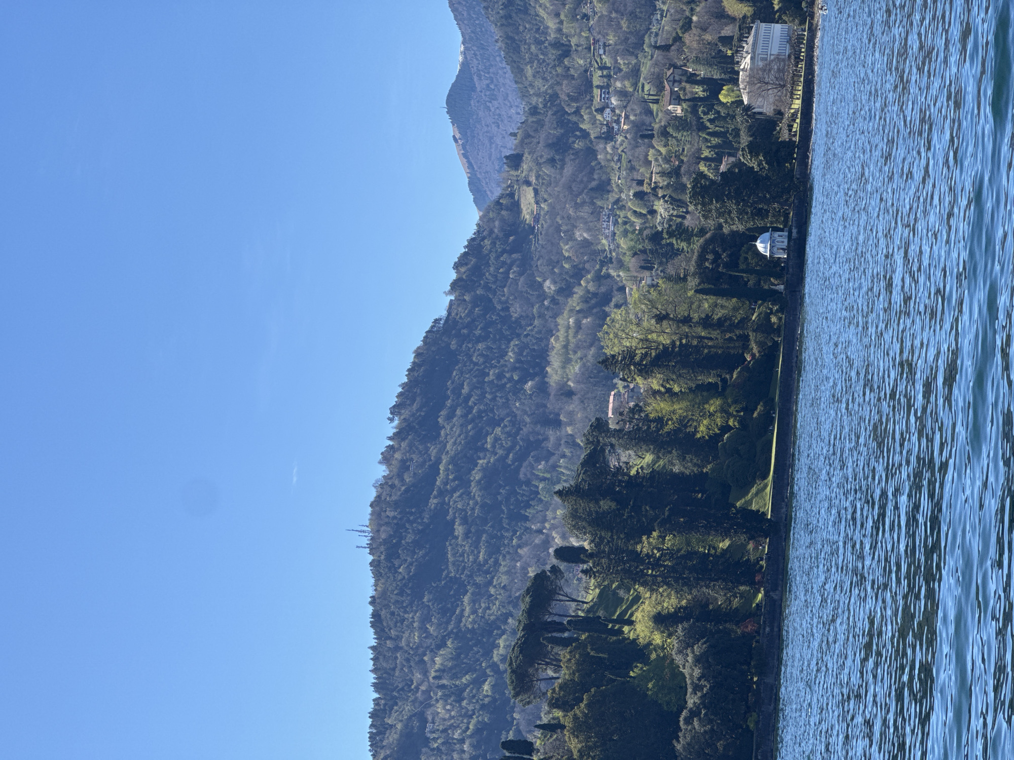 Lakeside moment documented in San Giovanni, Italy