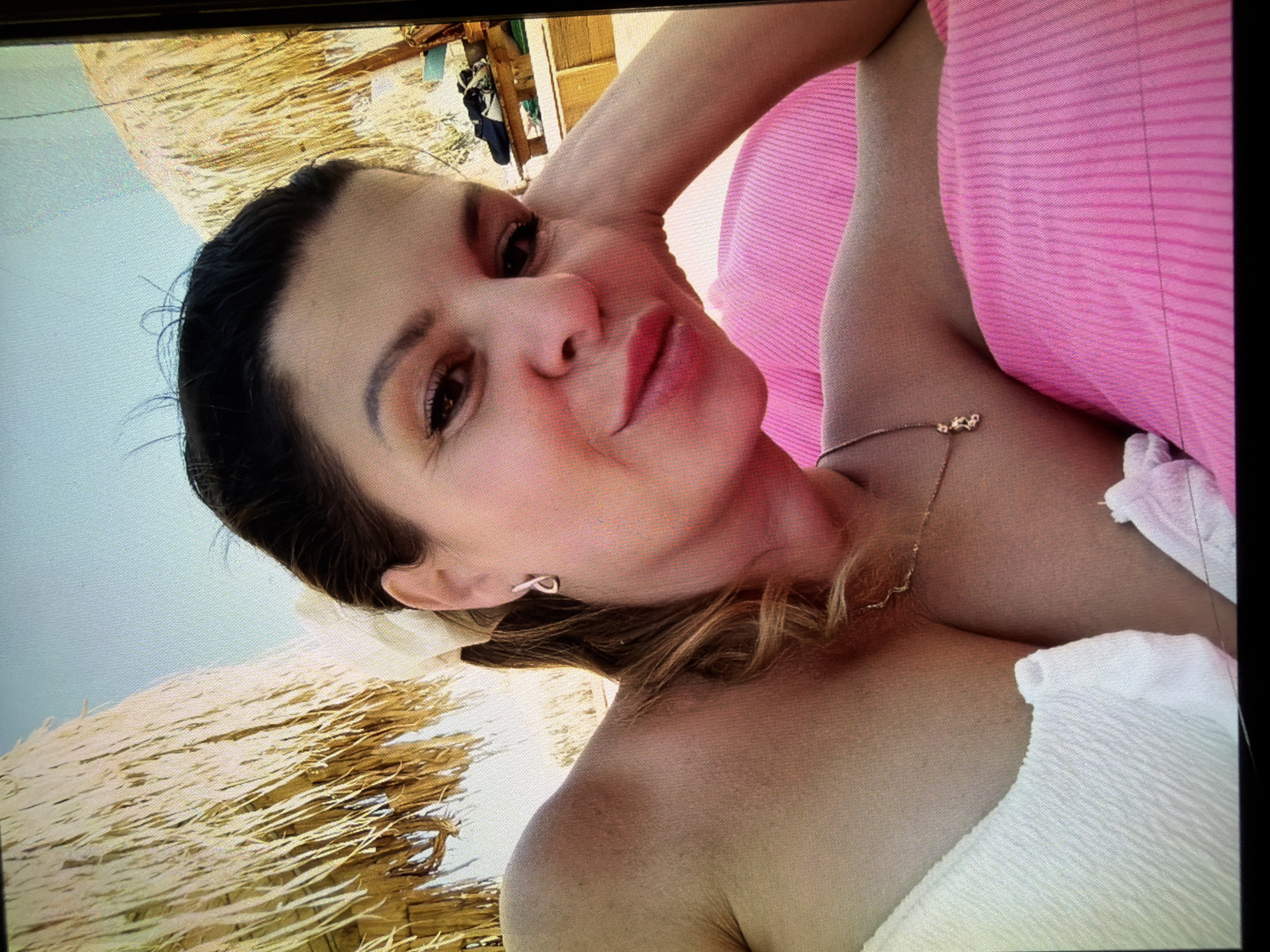 Selfies and casual portraits across beach and indoor settings