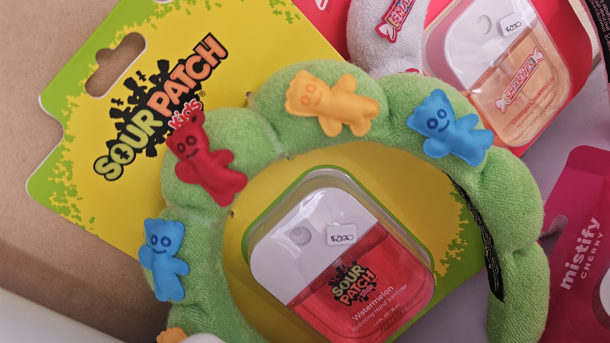 Consumer goods spotted in Mexican retail setting