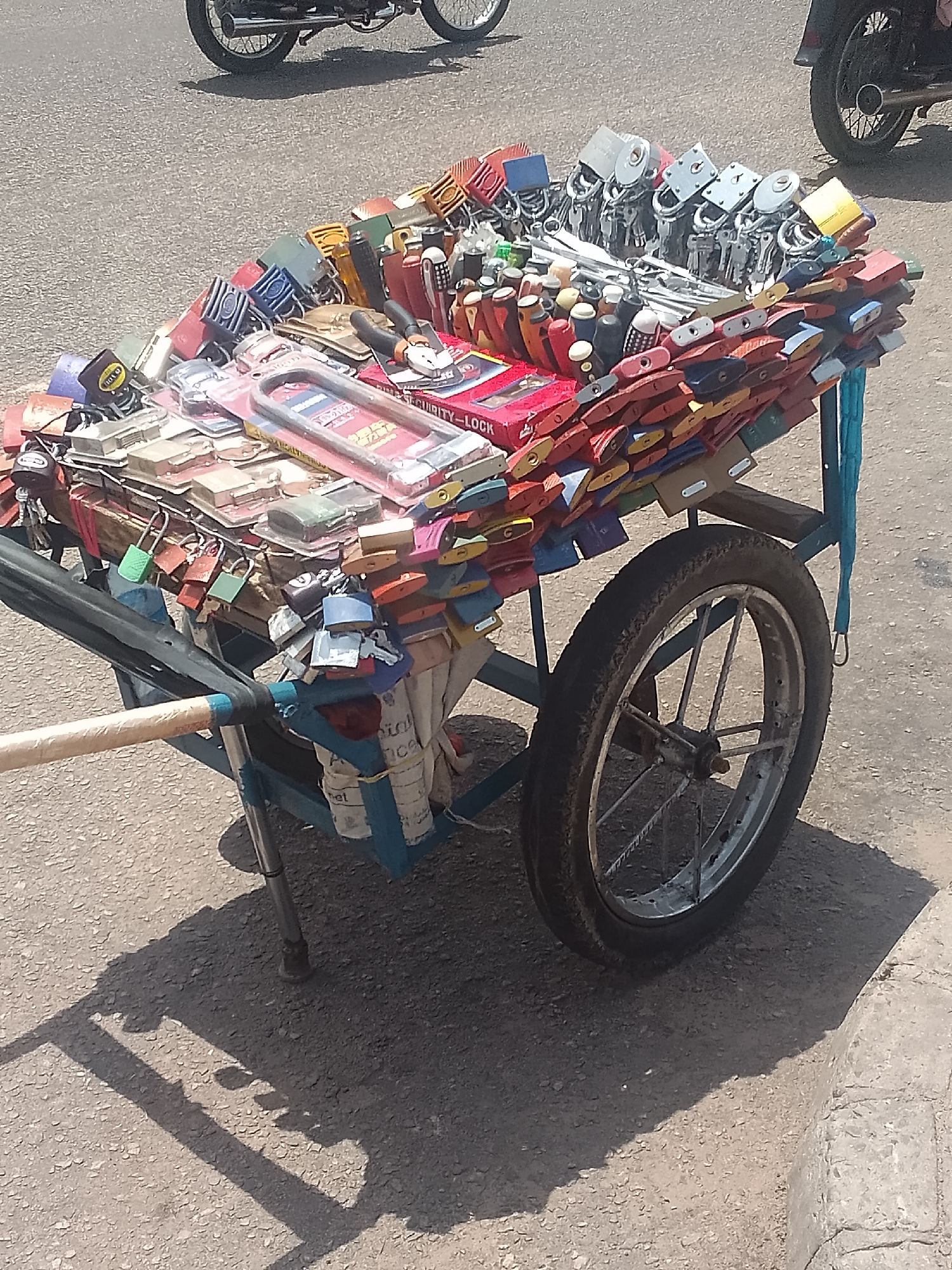 Daily street life documented in Pantame, Nigeria