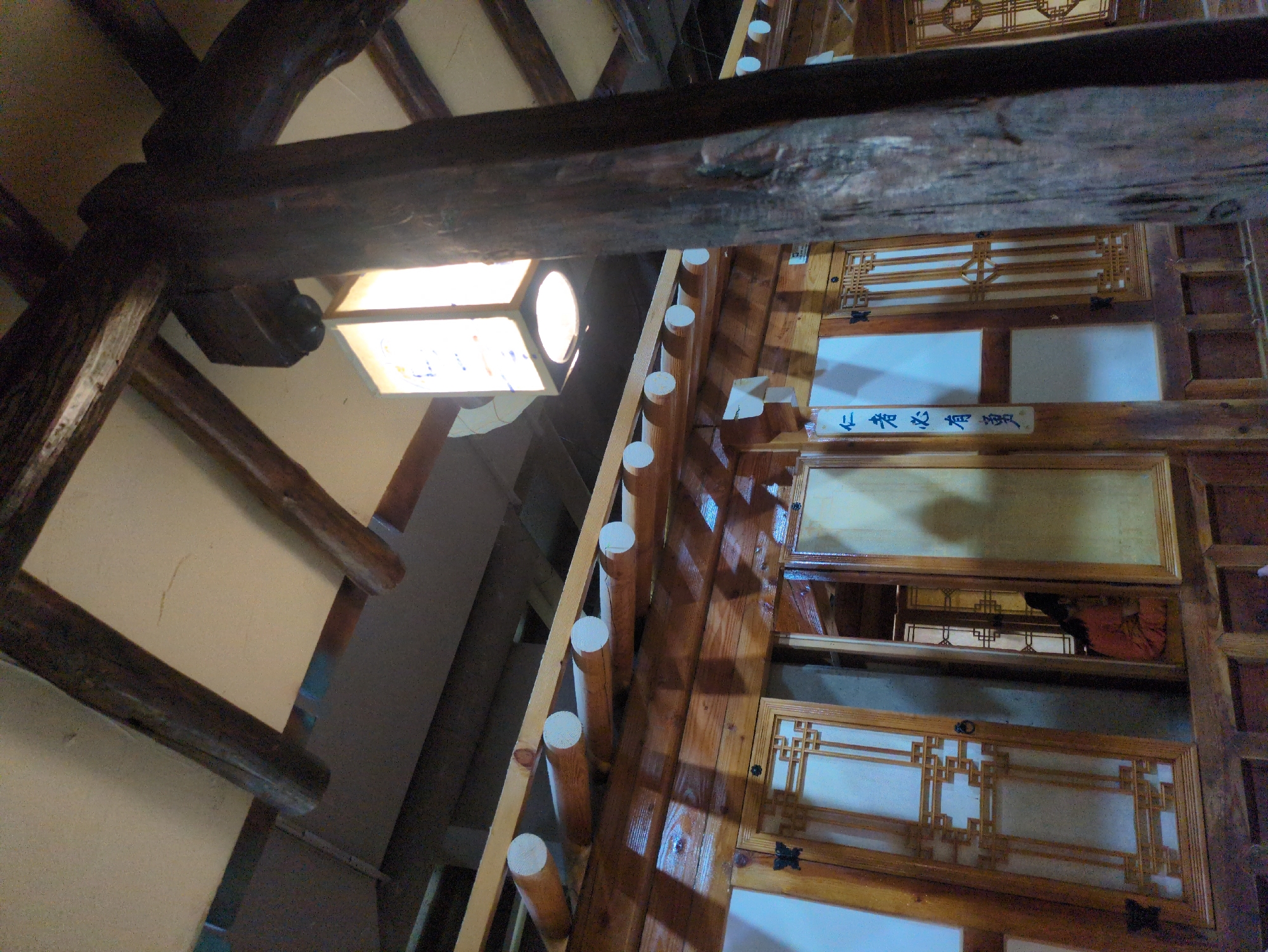 Traditional Korean building interior documented in Seoul