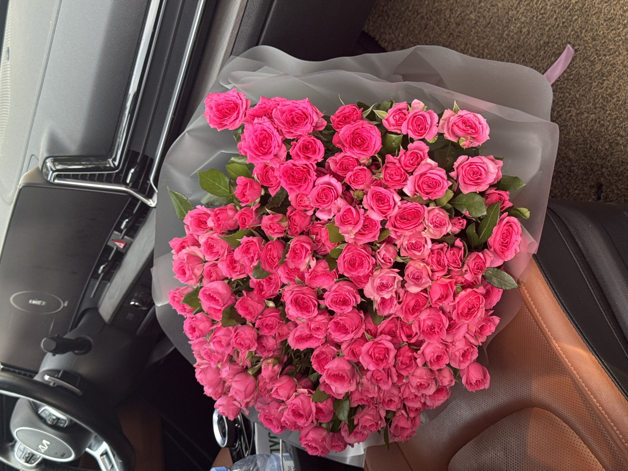 Pink roses, dried lavender, and a low-key afternoon in Almaty