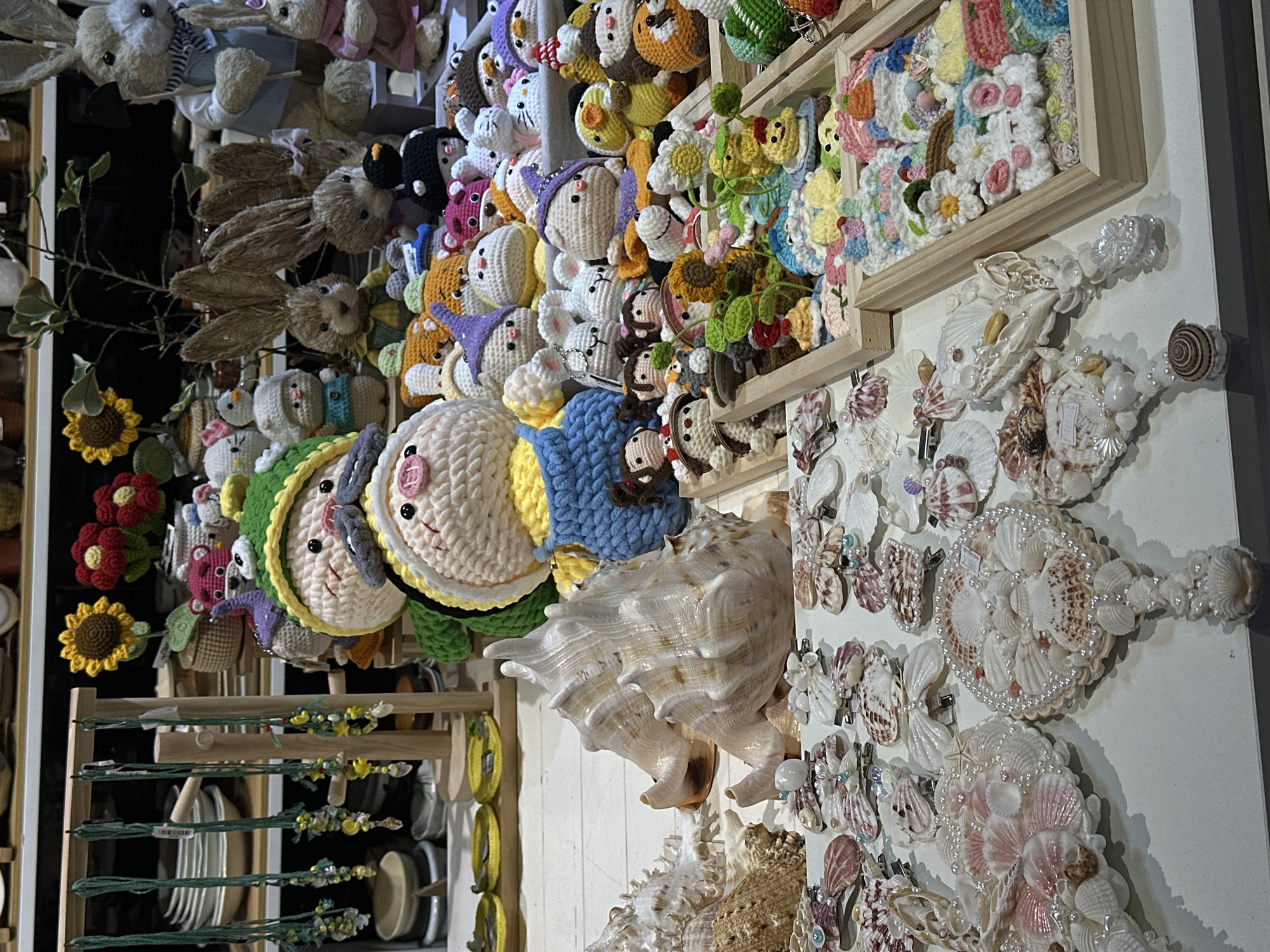 Nha Trang markets, souvenir shops, and a late beach walk