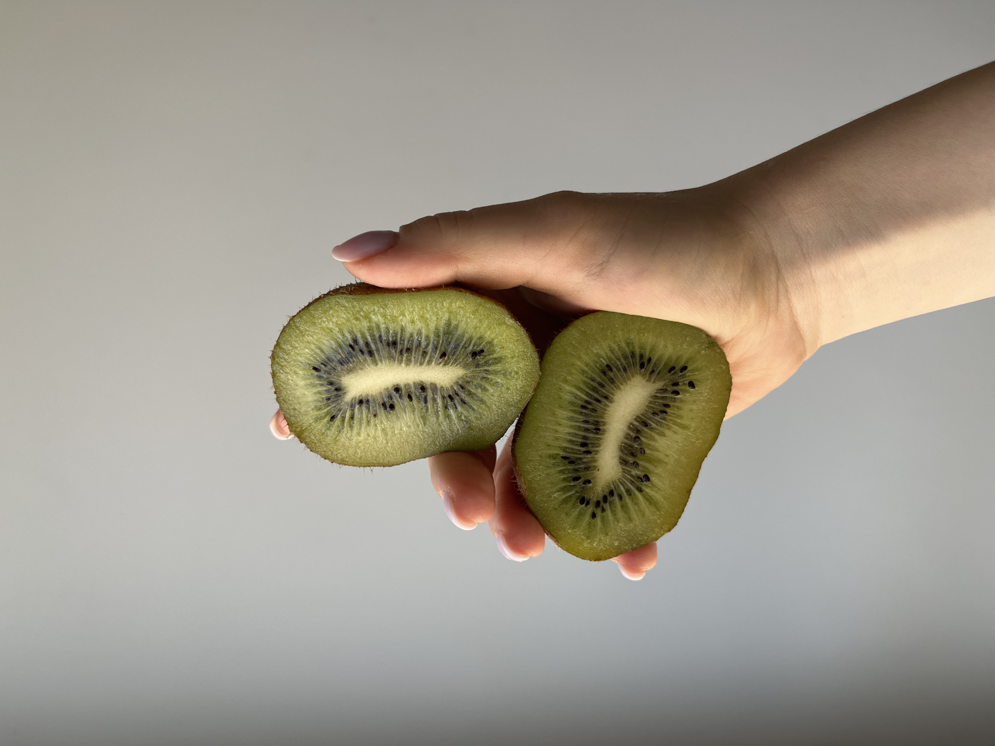 Cyprus resident documents kiwi fruit and empty pizza box