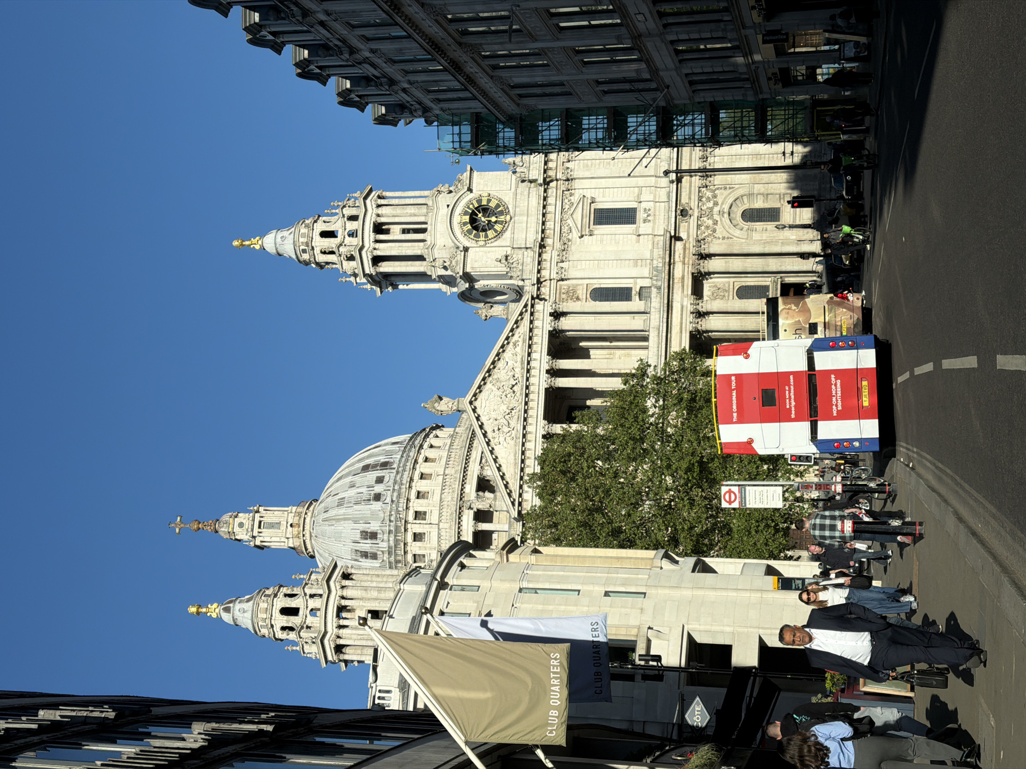 Sunny afternoon view captured of St. Paul's Cathedral dome