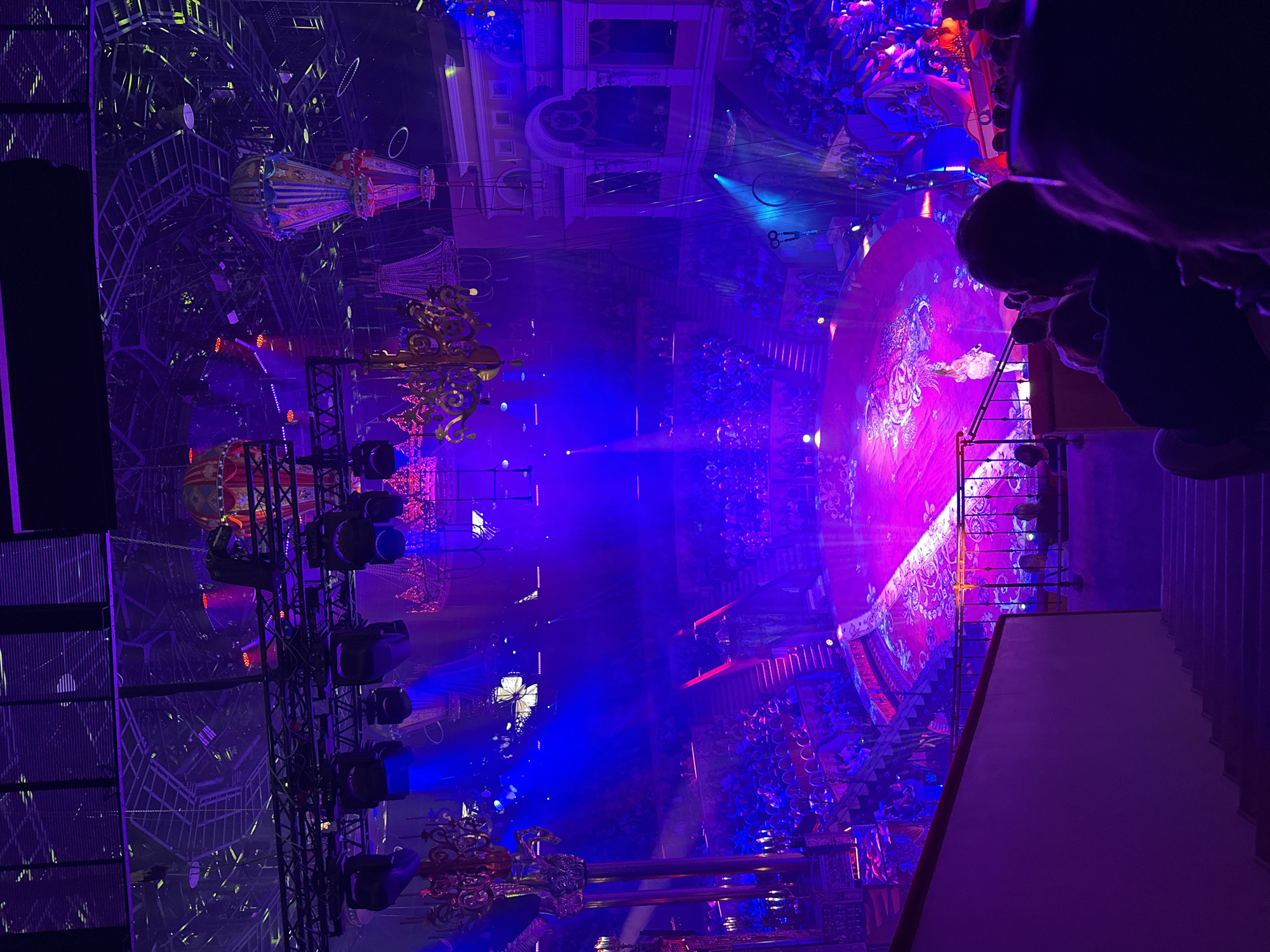 Live circus performance lights up ornate Saint Petersburg arena