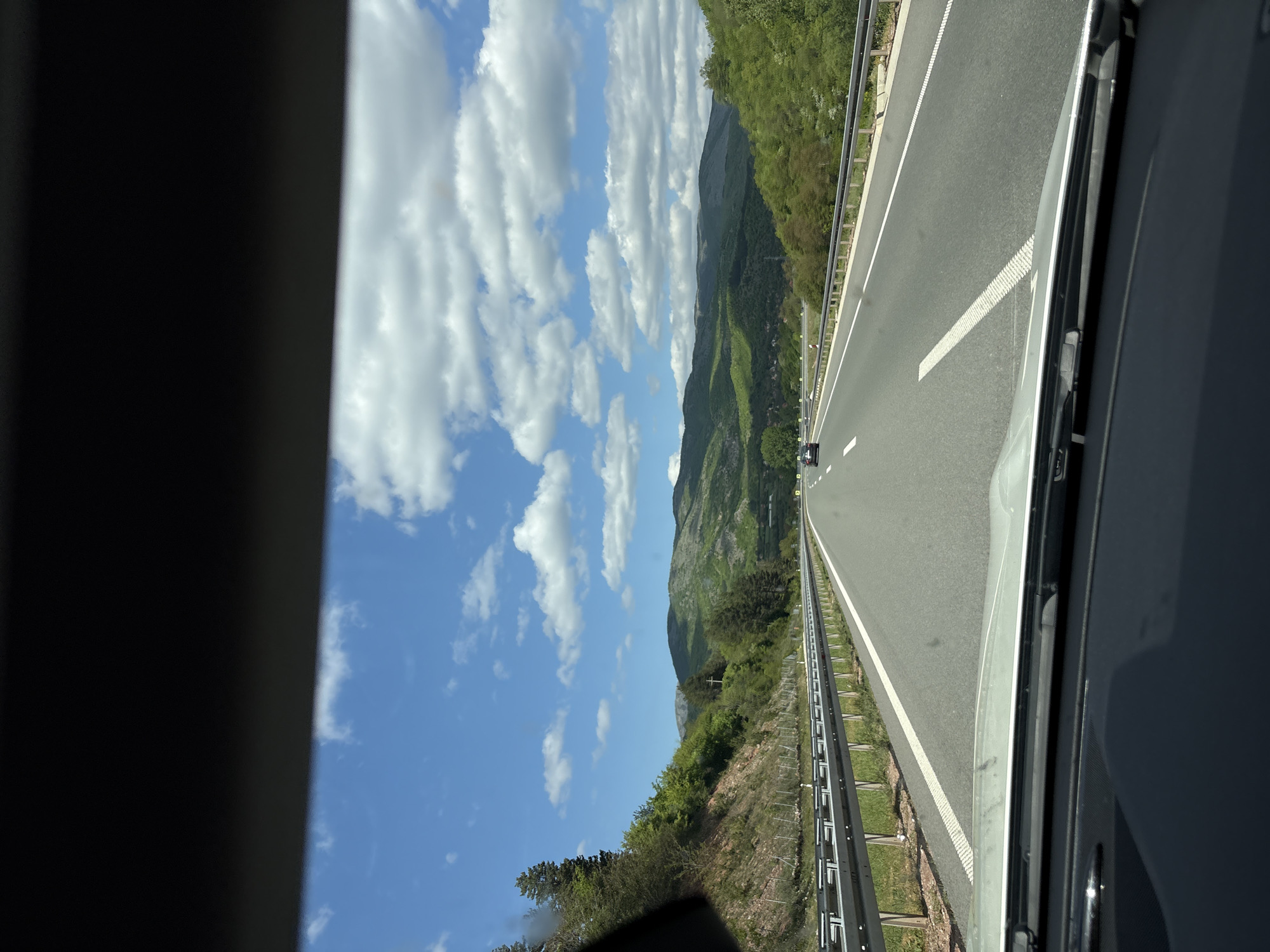 Highway travel documented in mountainous Serbian municipality