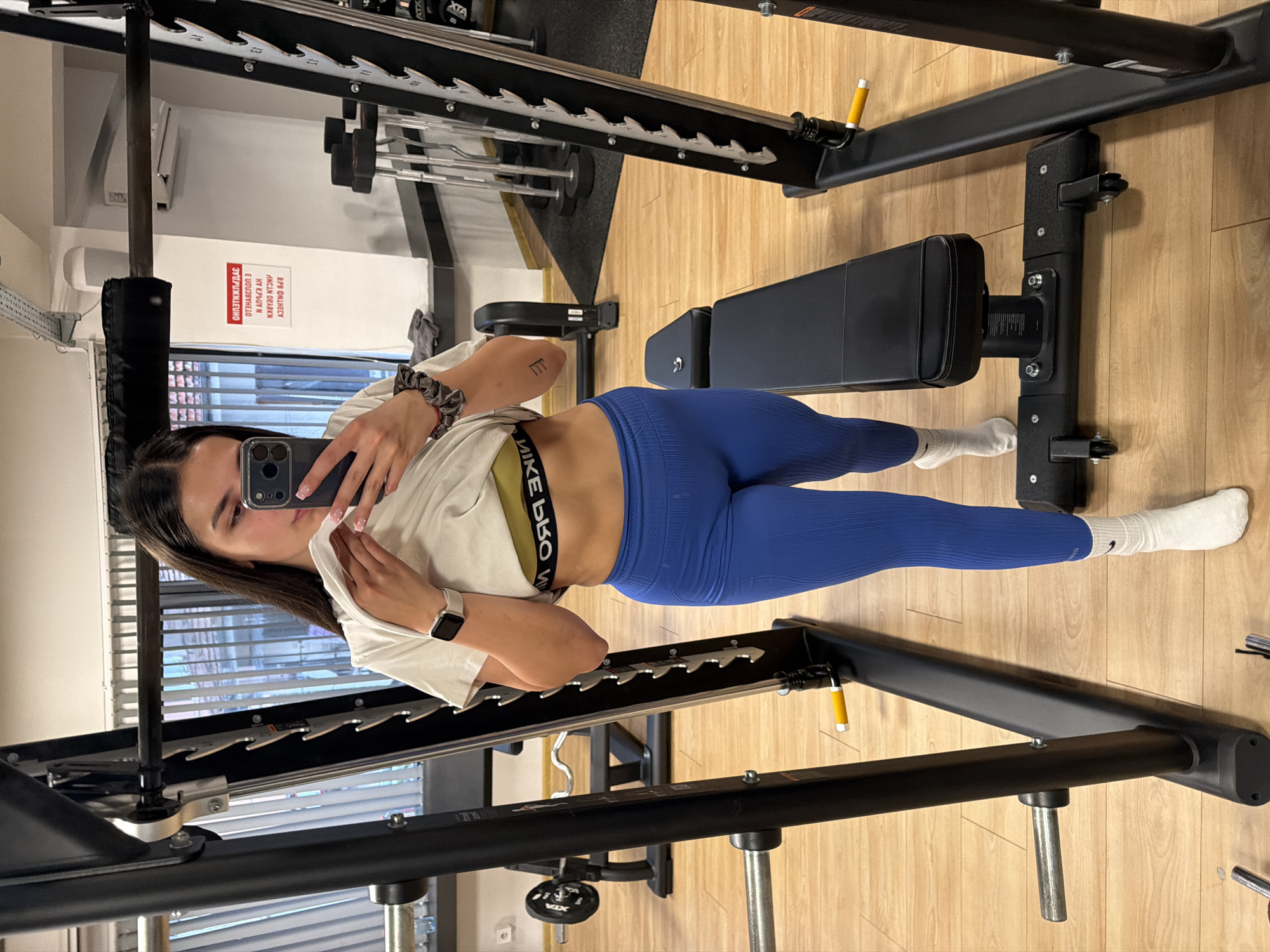 Gym selfies and casual moments captured in Gabrovo