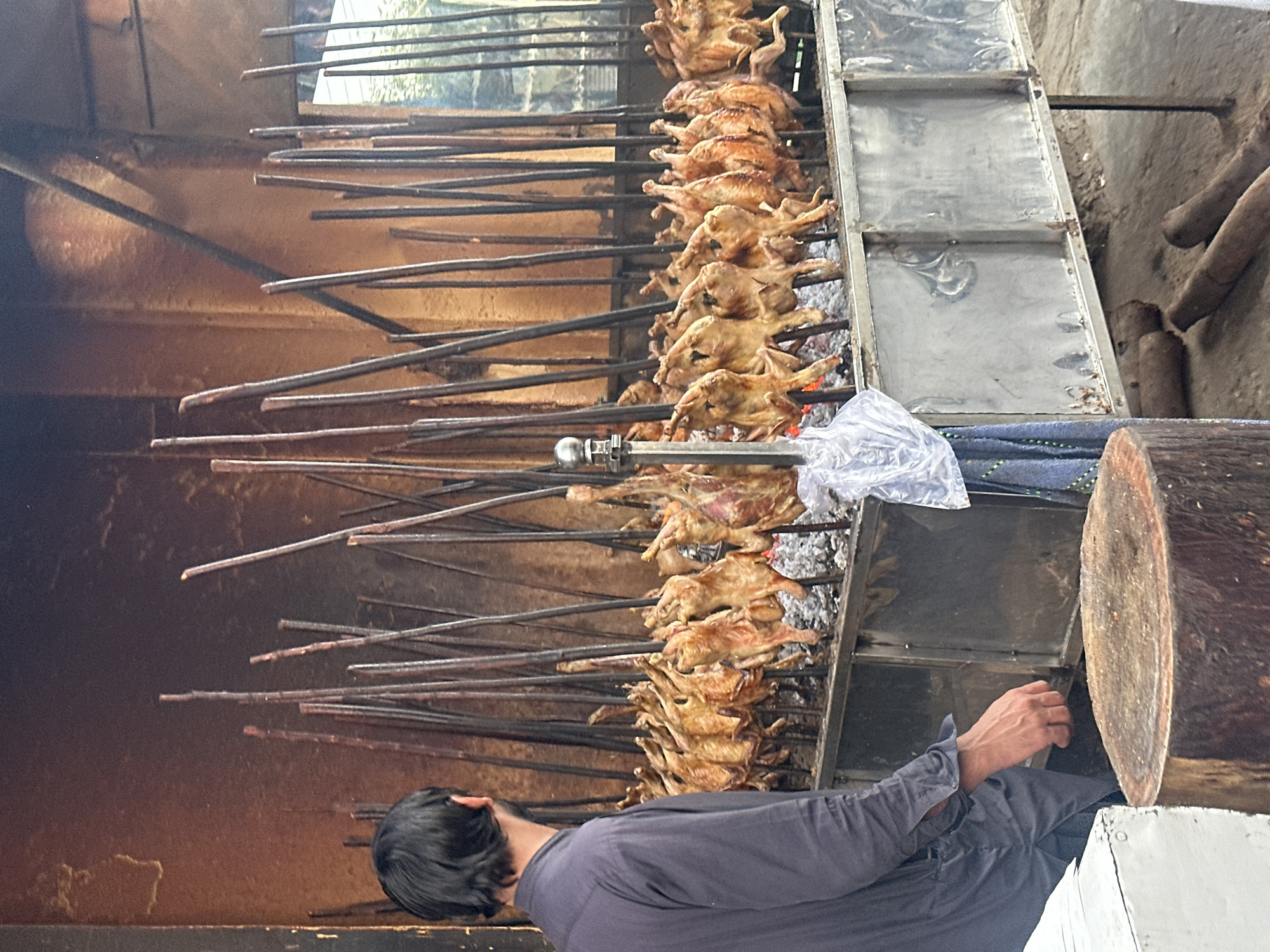 Afternoon street life captured across Quetta City markets