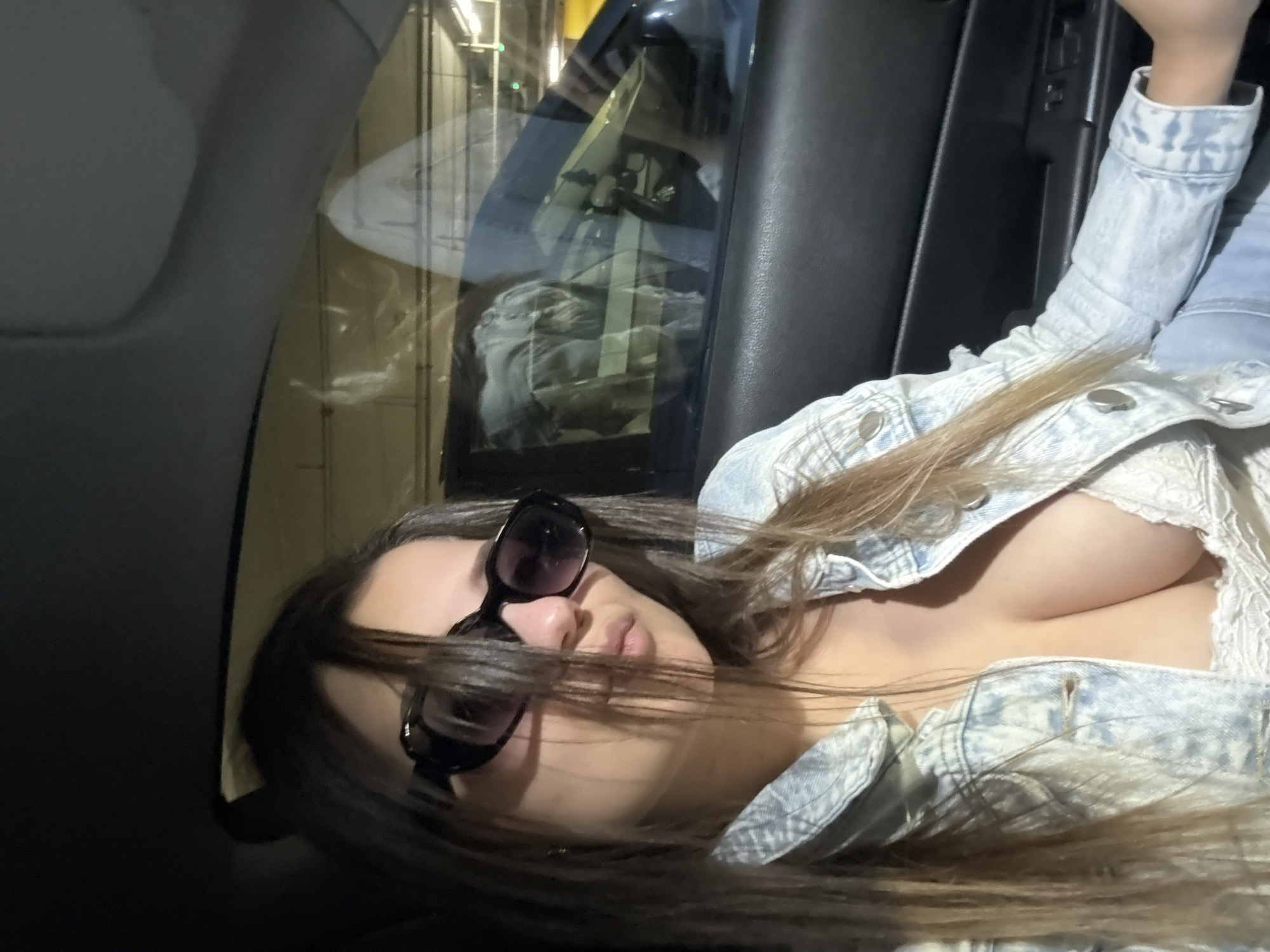 Young couple shares intimate moments at Sofia shopping mall