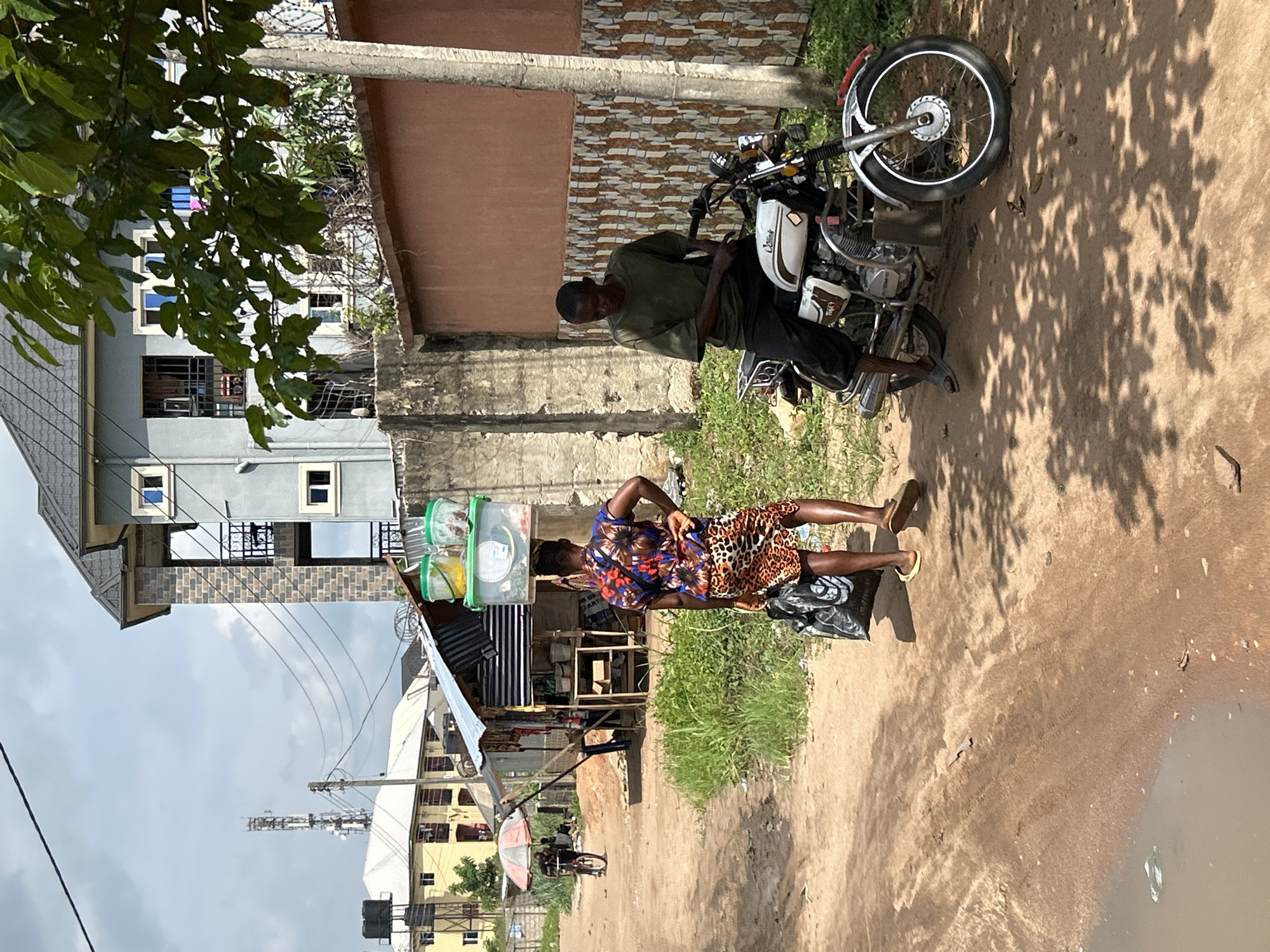 Daily life unfolds on Ihiagwa streets during lunch hour
